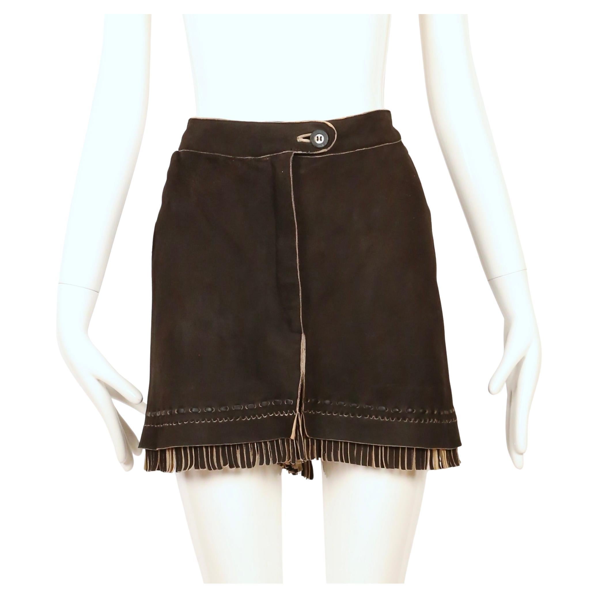 AZZEDINE ALAIA anni '80, giacca in pelle di cervo scamosciata marrone scuro e pantaloncini con frange in vendita 9