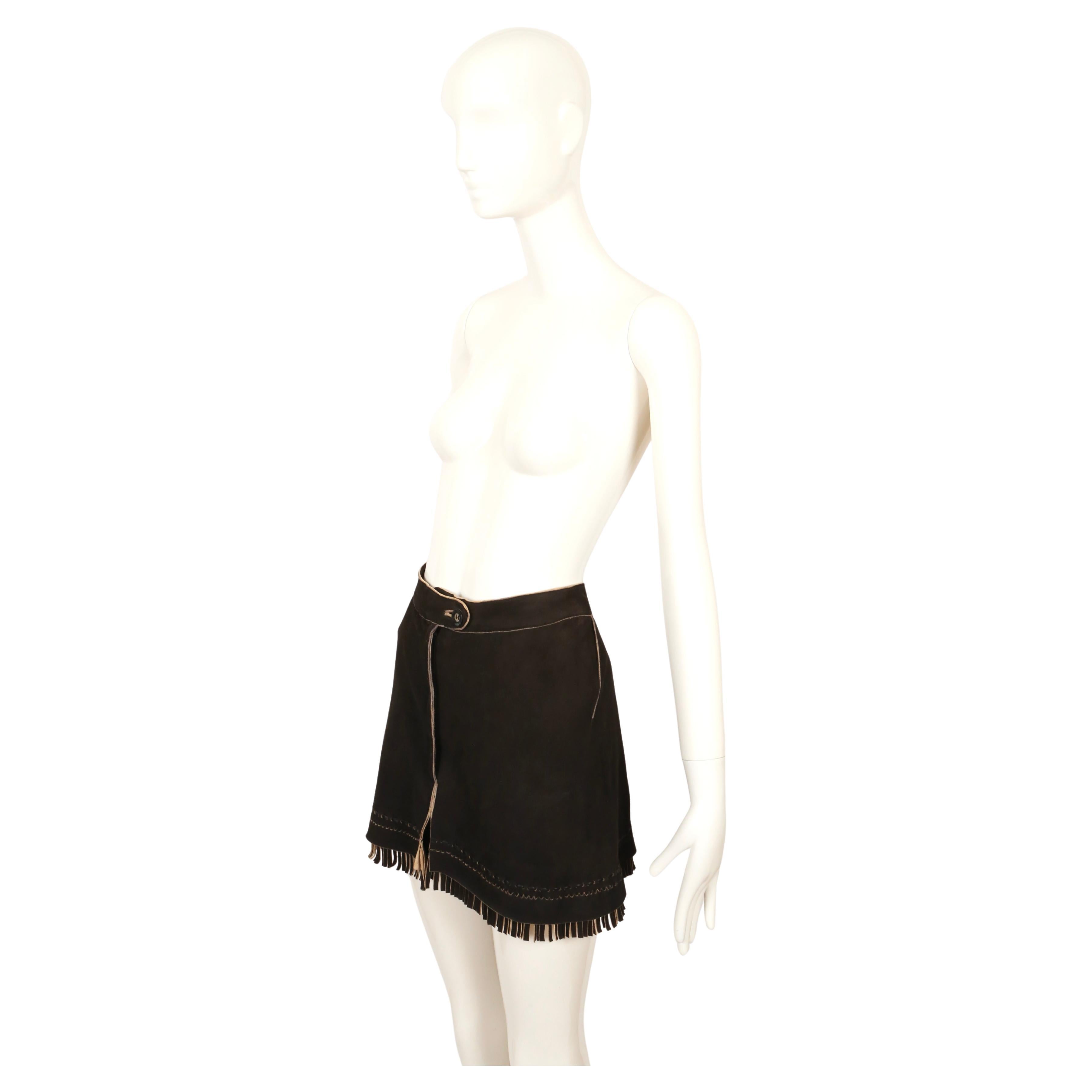 AZZEDINE ALAIA anni '80, giacca in pelle di cervo scamosciata marrone scuro e pantaloncini con frange in vendita 10
