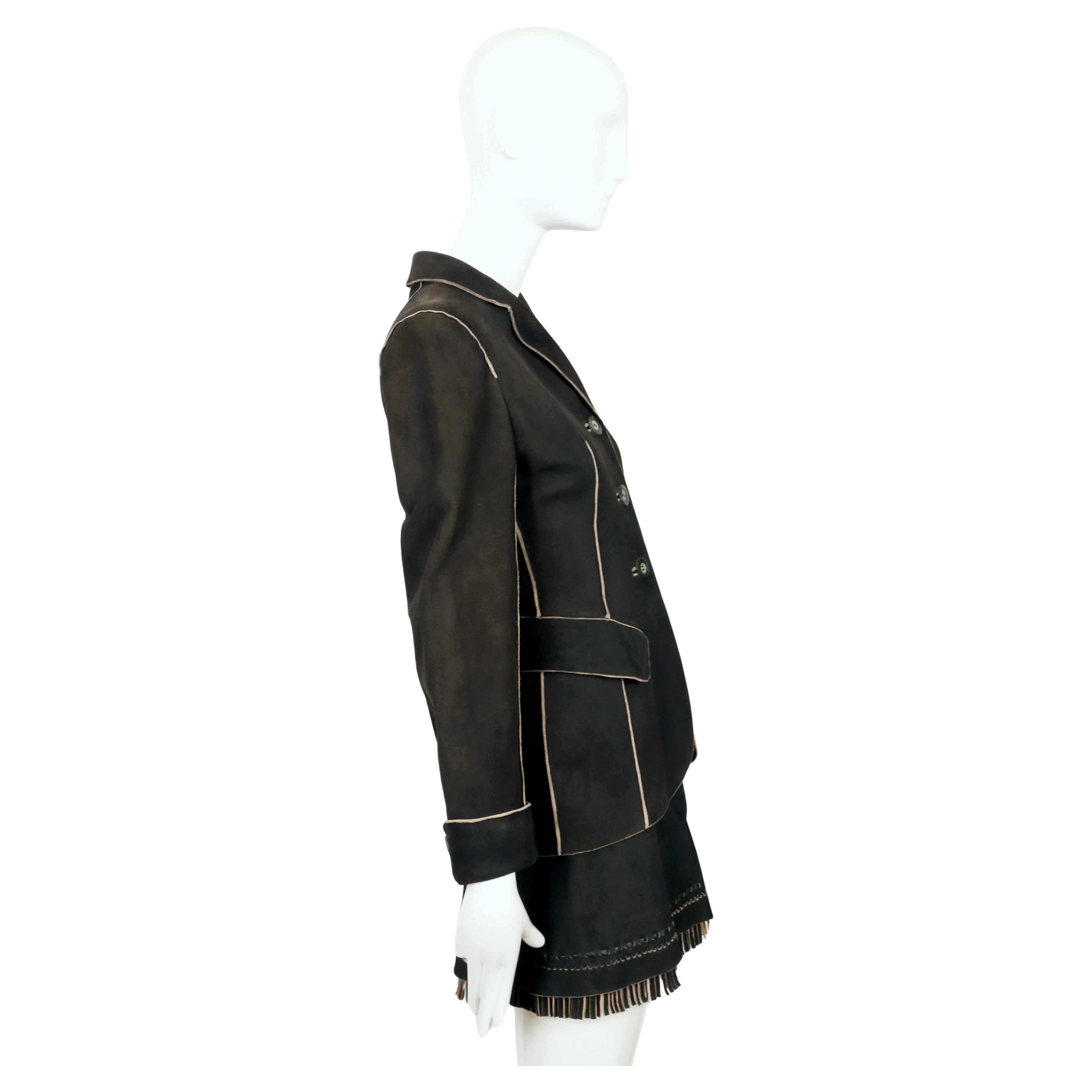 AZZEDINE ALAIA anni '80, giacca in pelle di cervo scamosciata marrone scuro e pantaloncini con frange in vendita 1