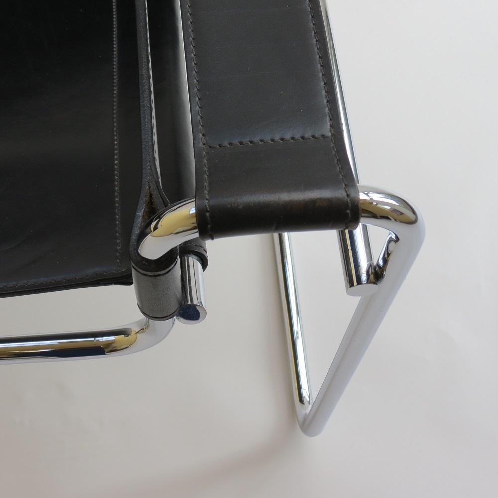 1980s B3 Wassily Chair Black Leather Marcel Breuer for Fasem, Italy, Bauhaus B 1