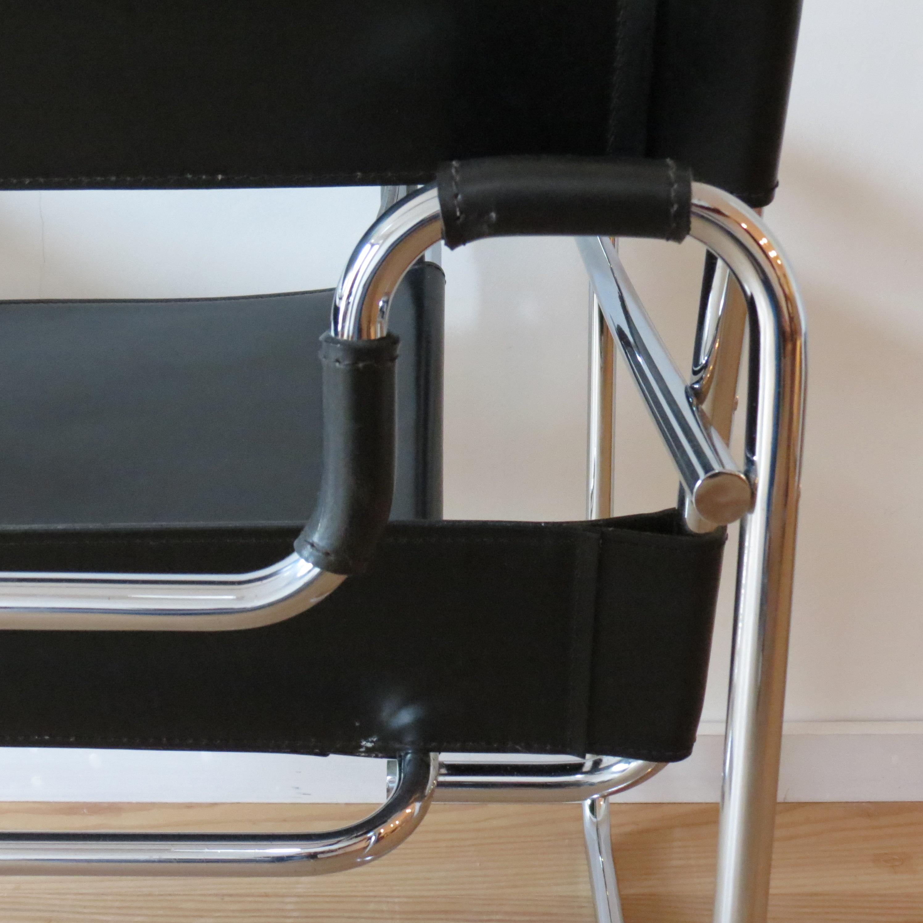 1980s B3 Wassily Chair Black Leather Marcel Breuer for Fasem, Italy, Bauhaus B 3