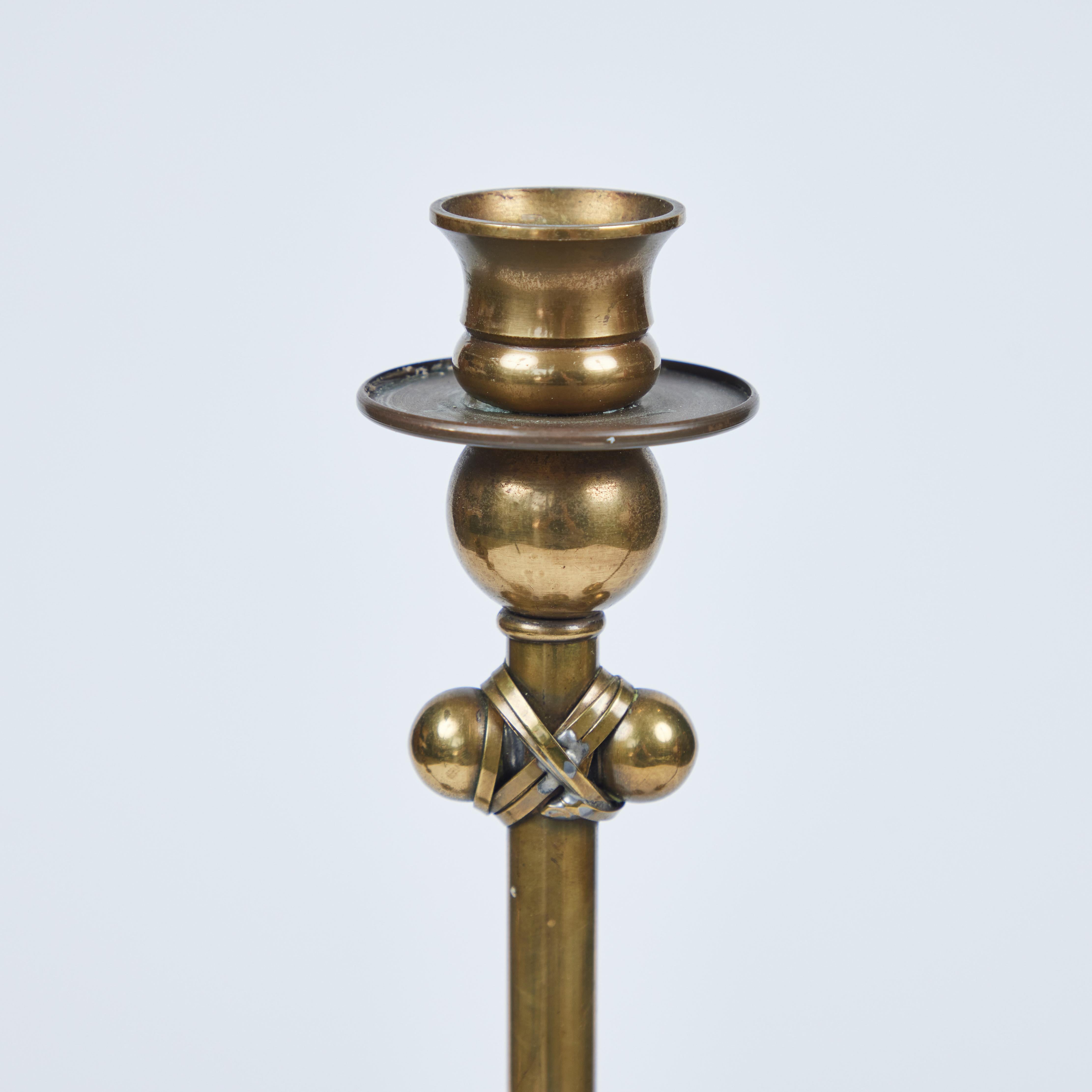 1980's Ball Based Brass Candlesticks Attributed to Chapman Set of 3 In Good Condition In Pasadena, CA