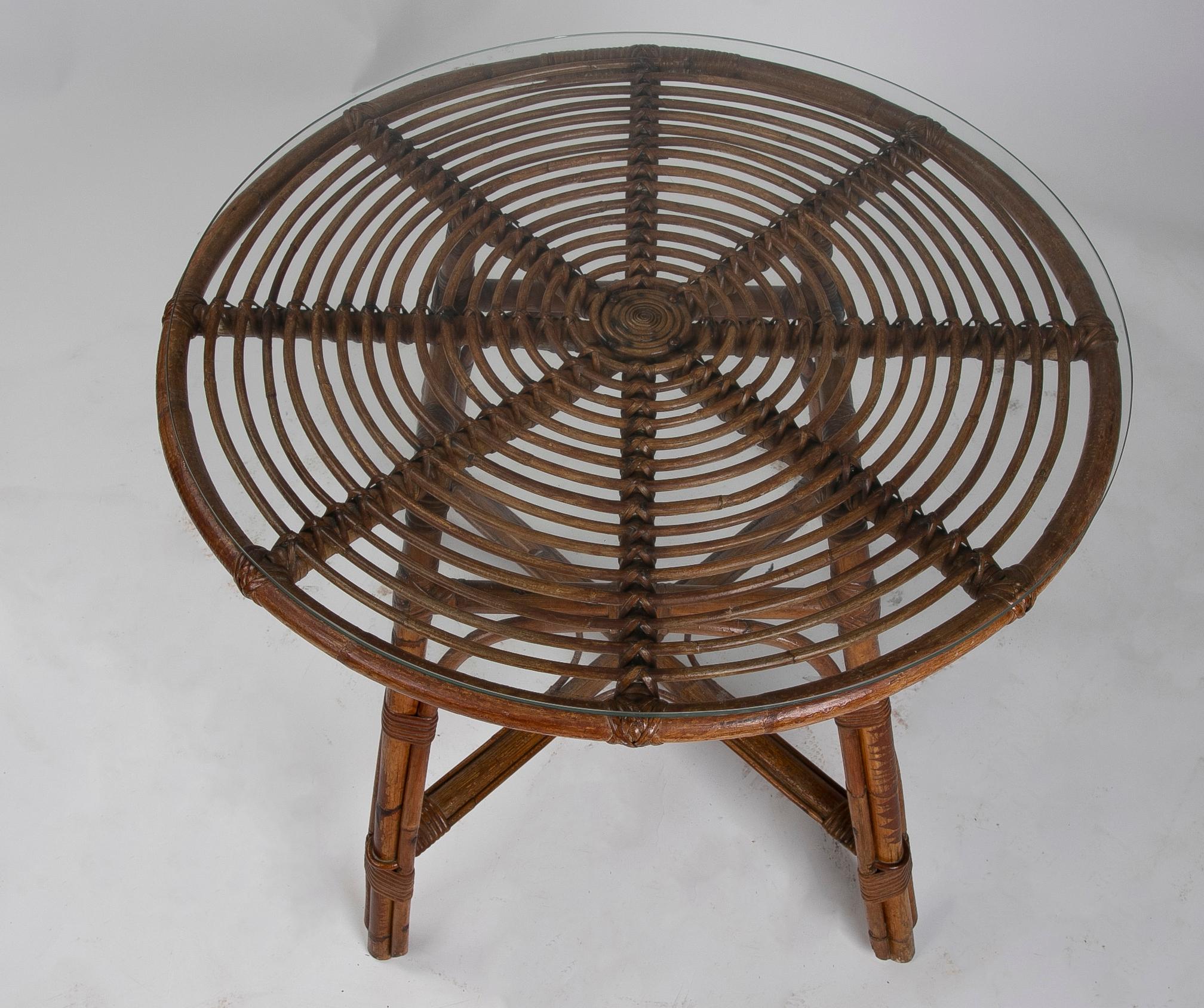 1980s Bamboo and Wicker Round Table and Chair Set For Sale 8
