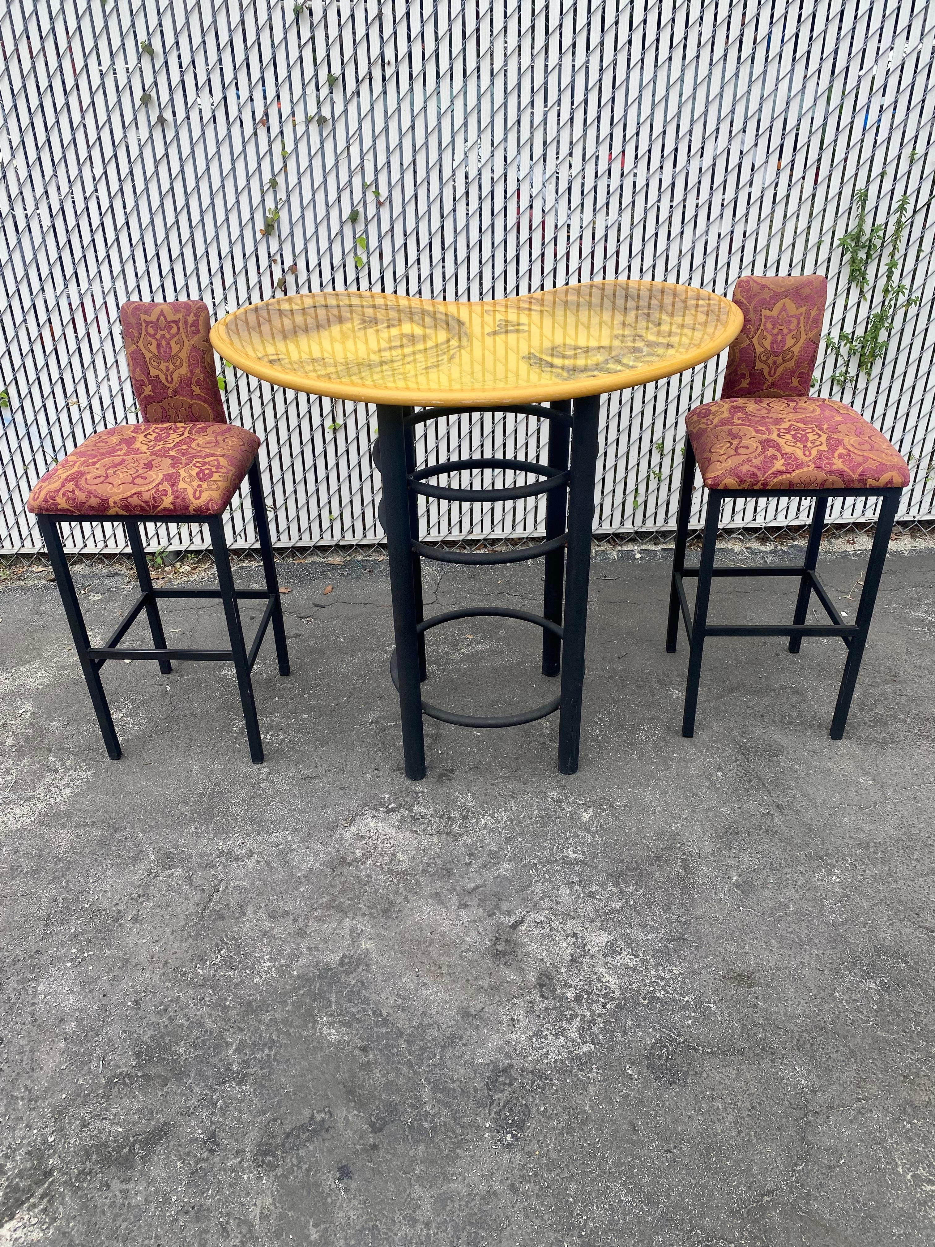Post-Modern 1980s Artistic Kidney Bar Pub Dining Table and Chairs, Set of 3 For Sale