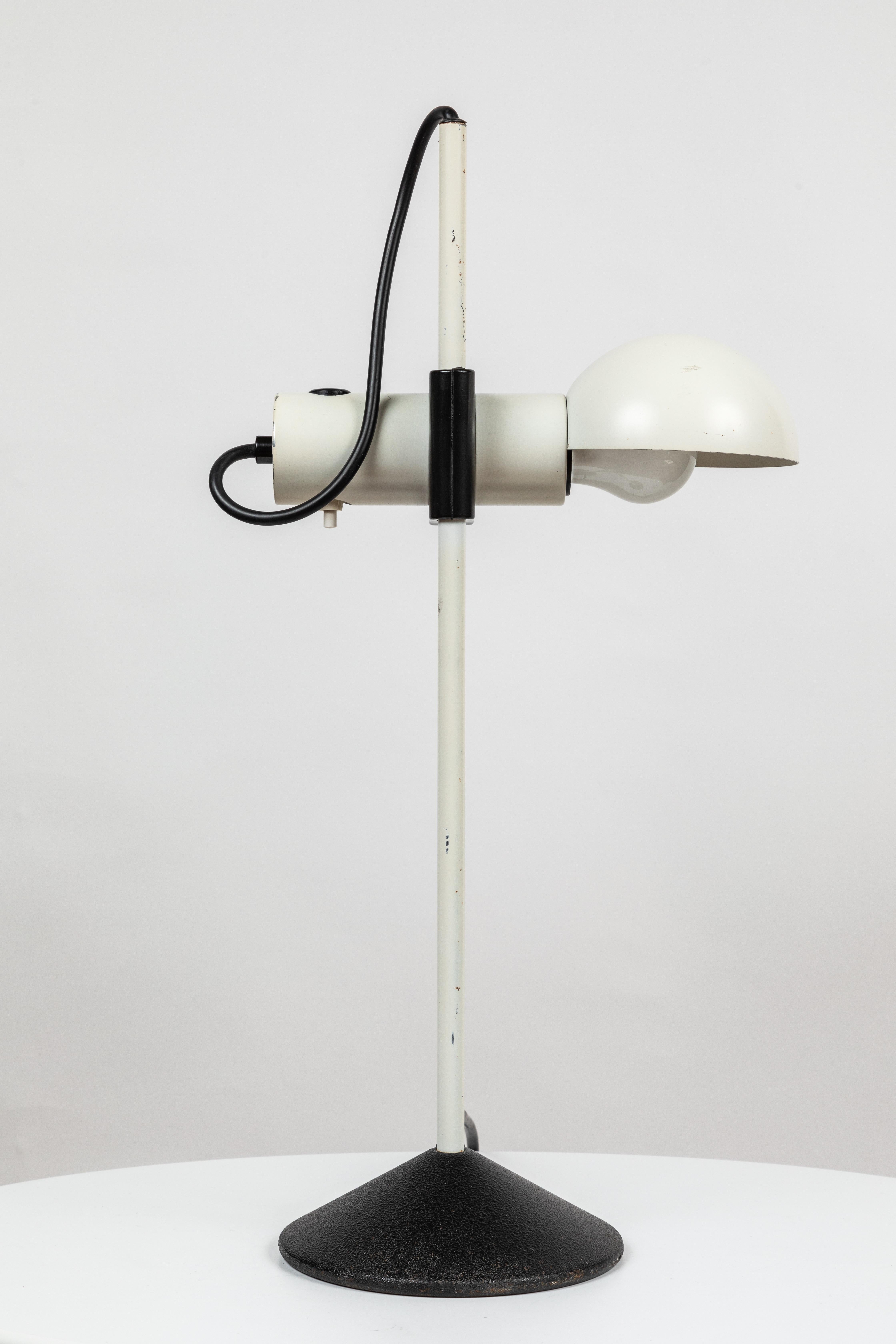 Mid-Century Modern 1980s Barbieri e Marianelli White Table Lamp for Tronconi