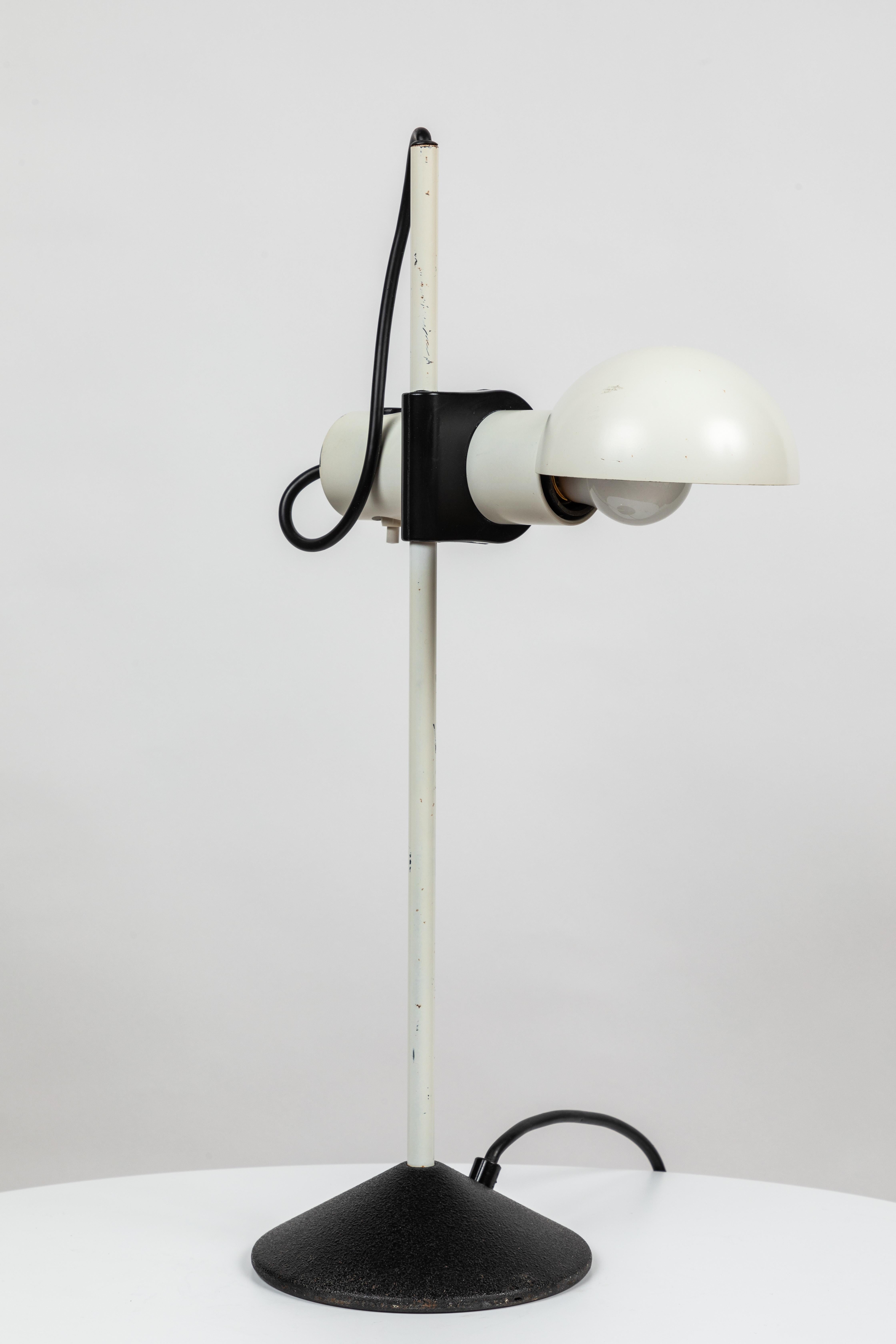 Metal 1980s Barbieri e Marianelli White Table Lamp for Tronconi