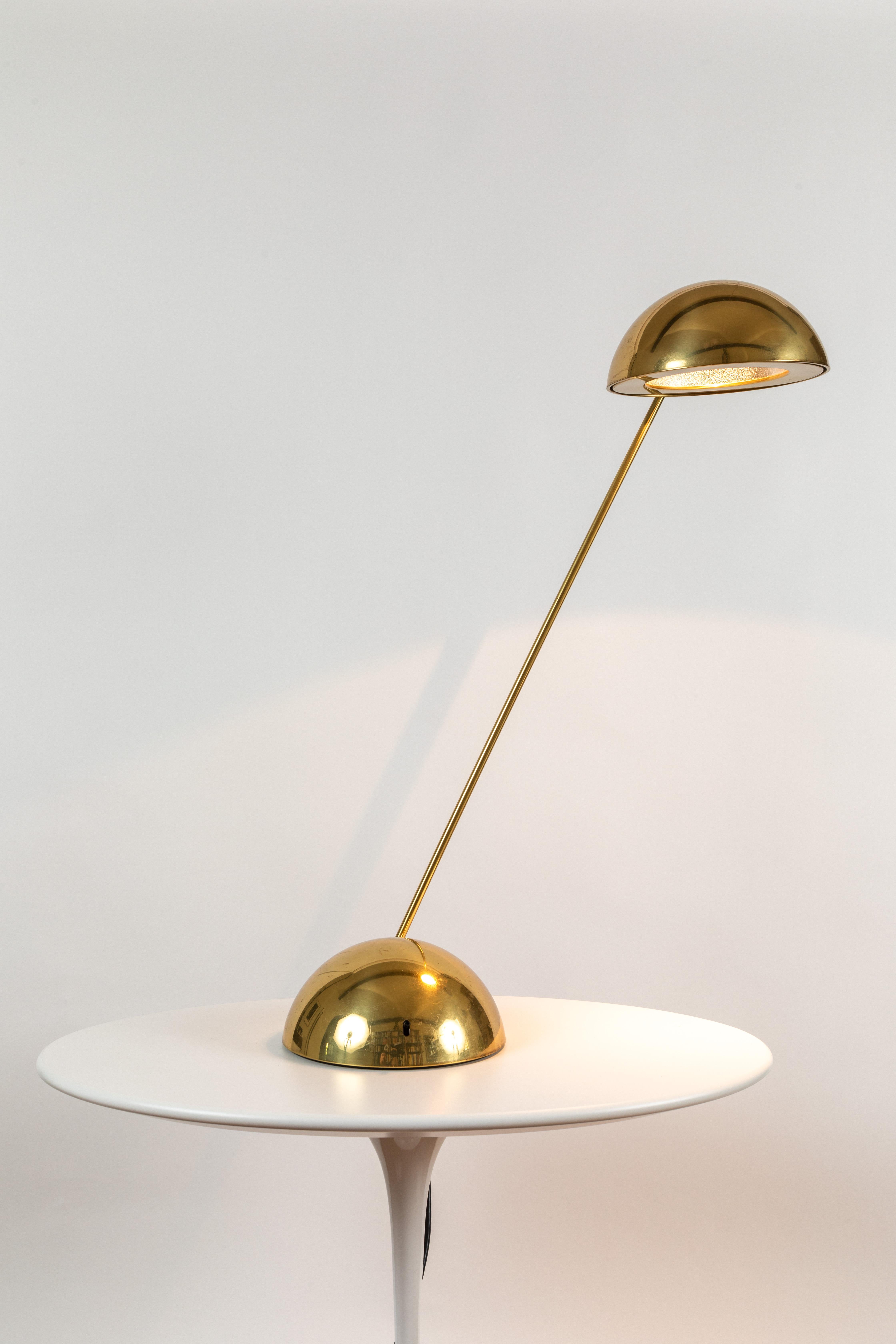 Mid-Century Modern 1980s Barbieri & Marianelli Brass 'Bikini' Table Lamp for Tronconi