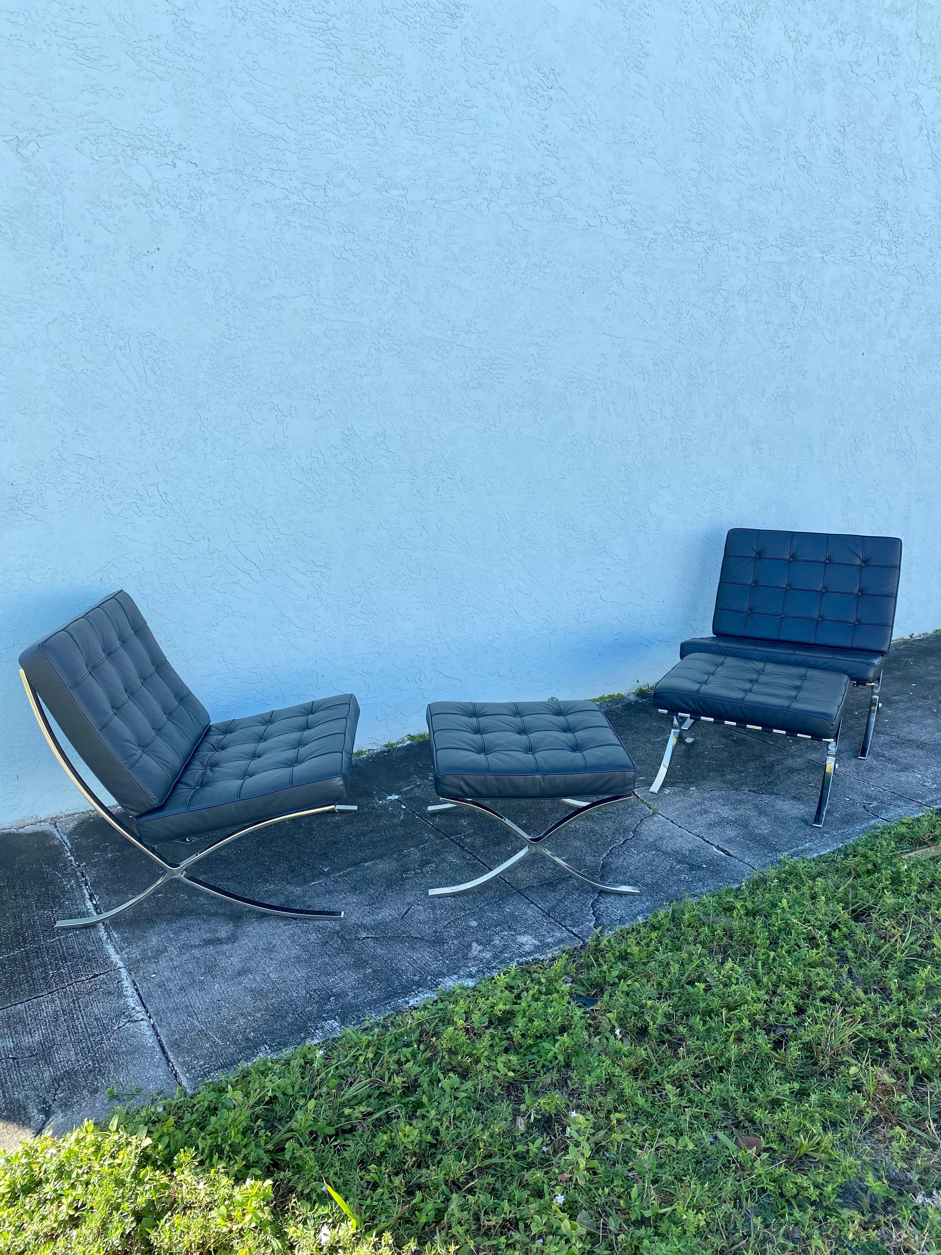 Mid-Century Modern 1980s Barcelona Leather Chrome Chairs Ottomans, Set of 4