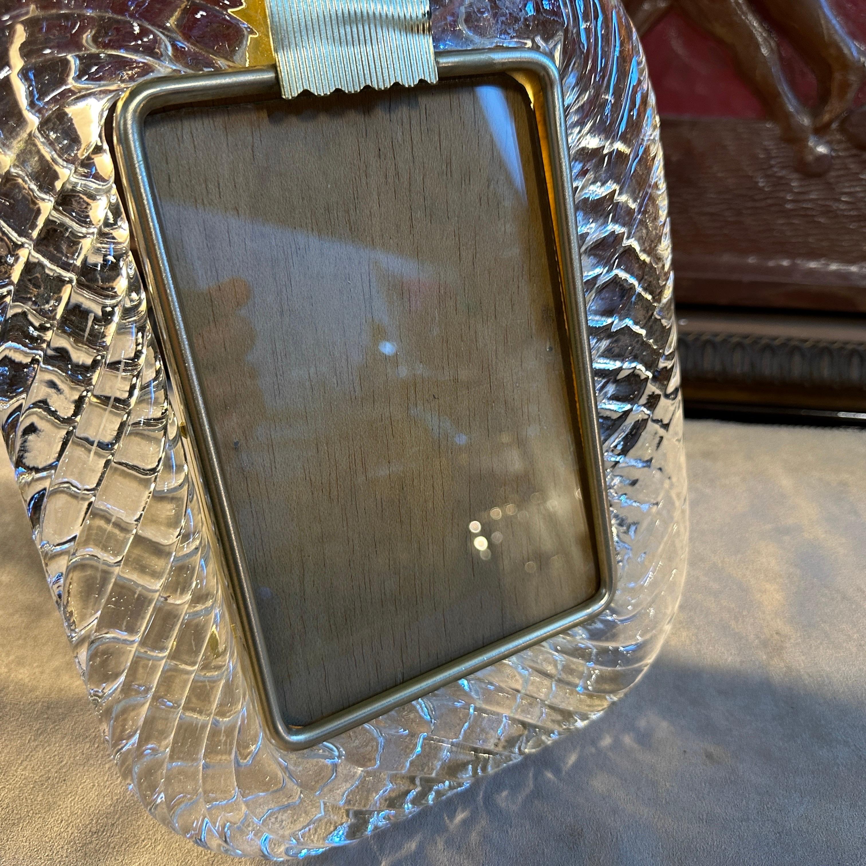 1980s Barovier style Art Deco Clear Murano Glass and Brass Picture Frame For Sale 3