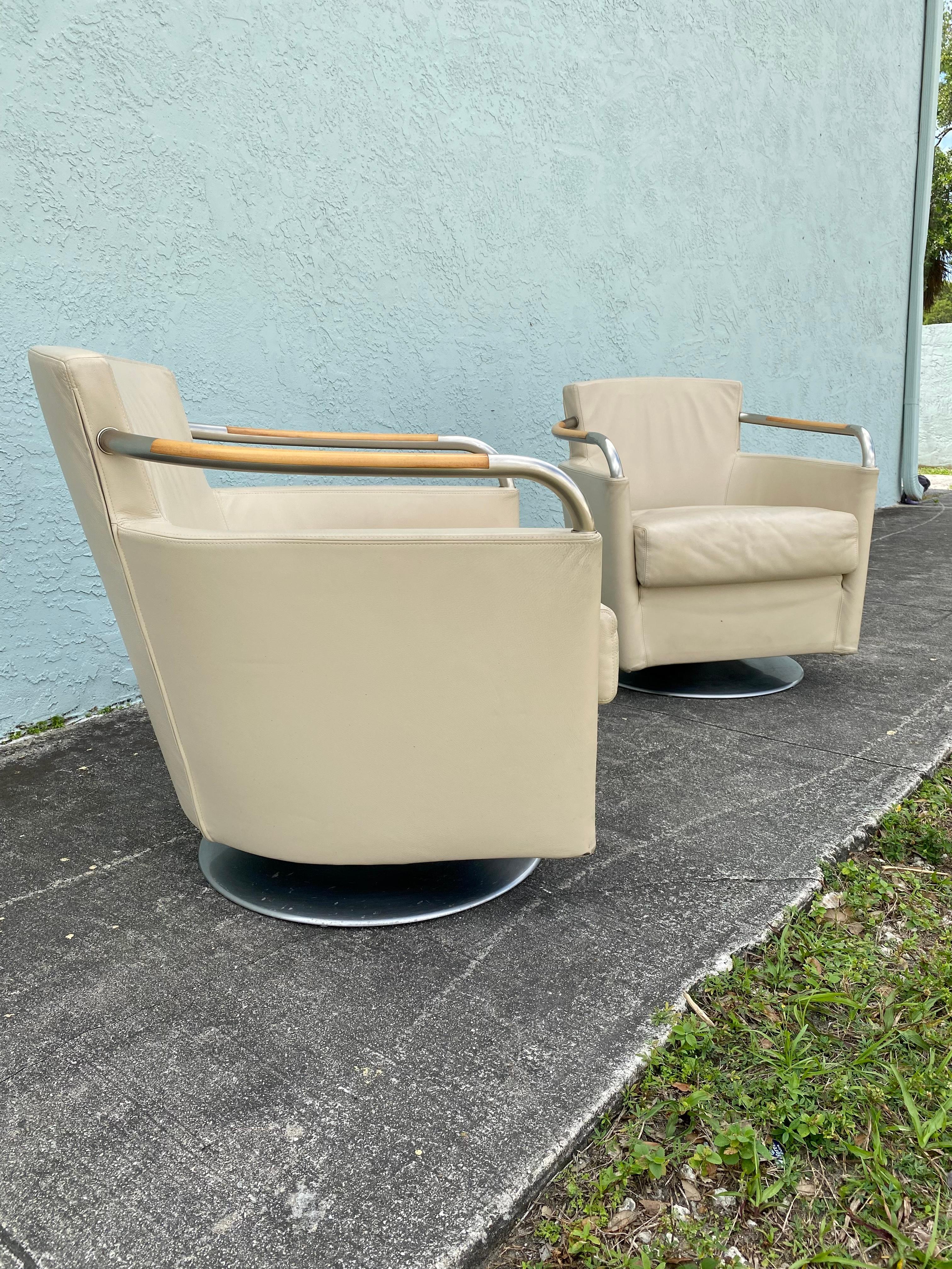 Italian 1980s Barrel Steel Wood Leather Giorgetti Swivel Chairs, Set of 2 For Sale