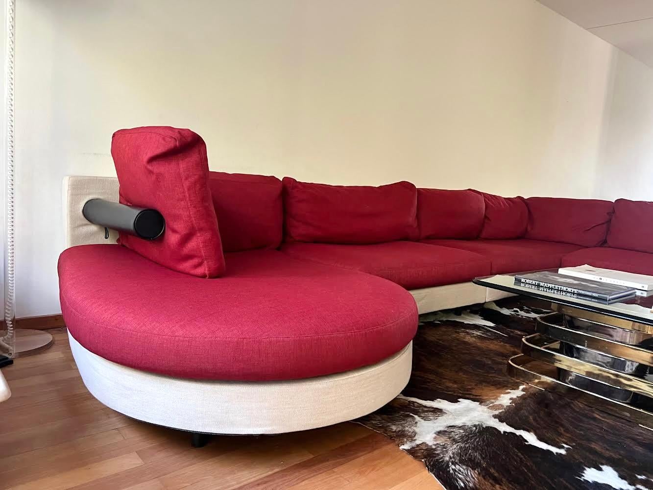 1980s B&B Italia Antonio Citterio Sity Sofa Sectional in Maroon and Eggshell In Good Condition For Sale In Basel, BS