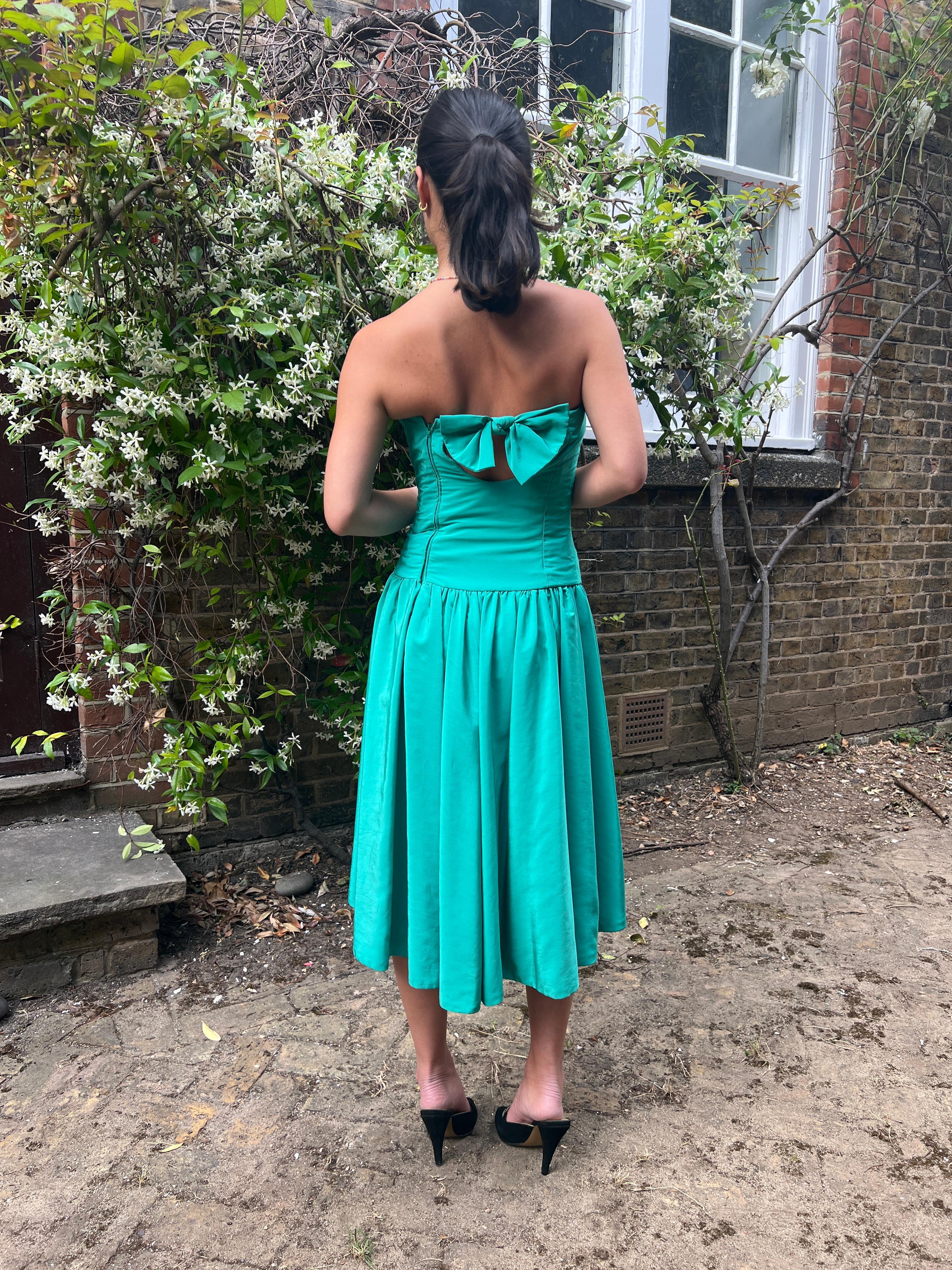 1980s Bees Knees Emerald Green Strapless Dress For Sale 1
