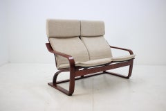 1980s Bentwood Two-Seat Sofa, Ton Czechoslovakia