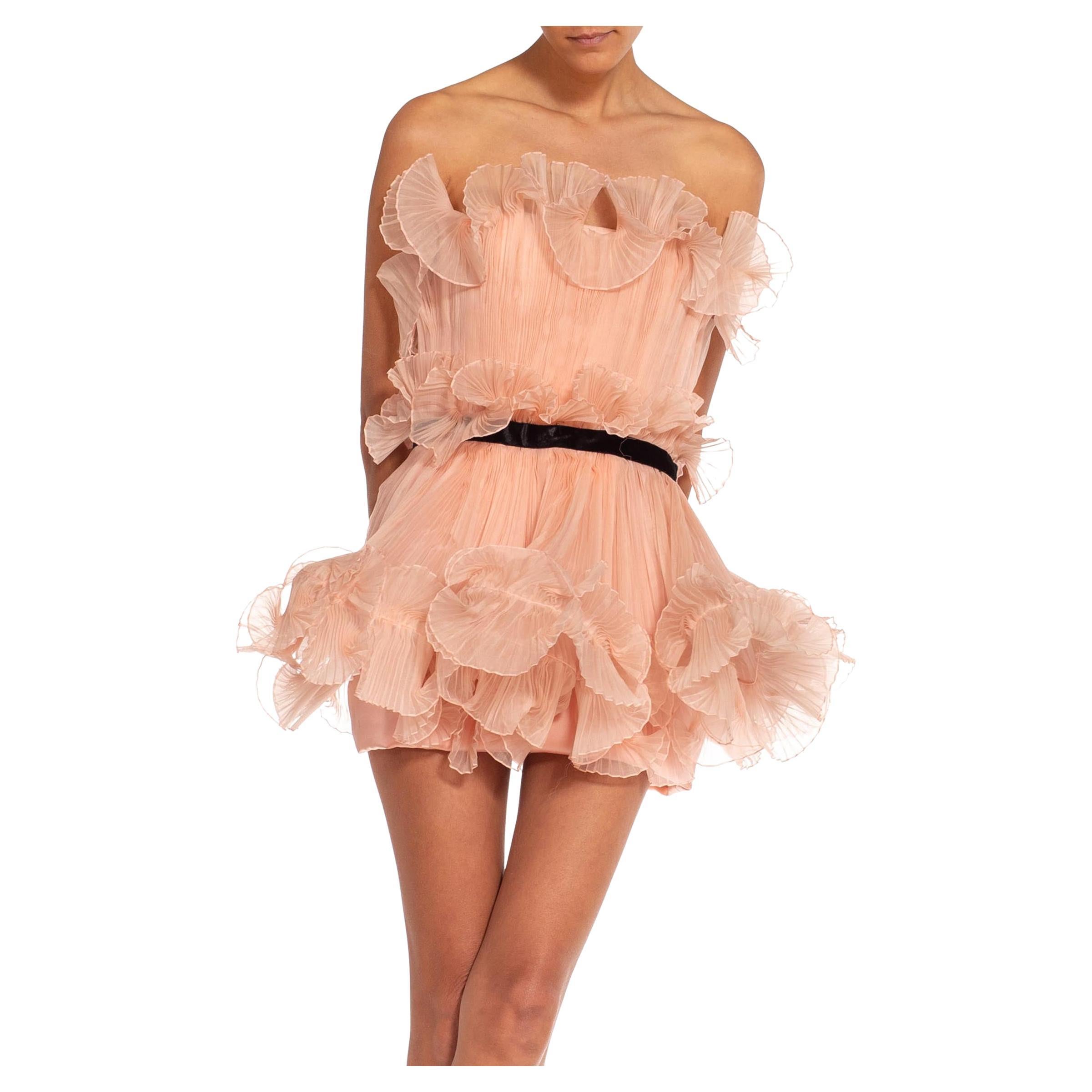 1980S BERGDORF COUTURE Blush Pink & Black Silk Pleated Strapless Cocktail Dress For Sale