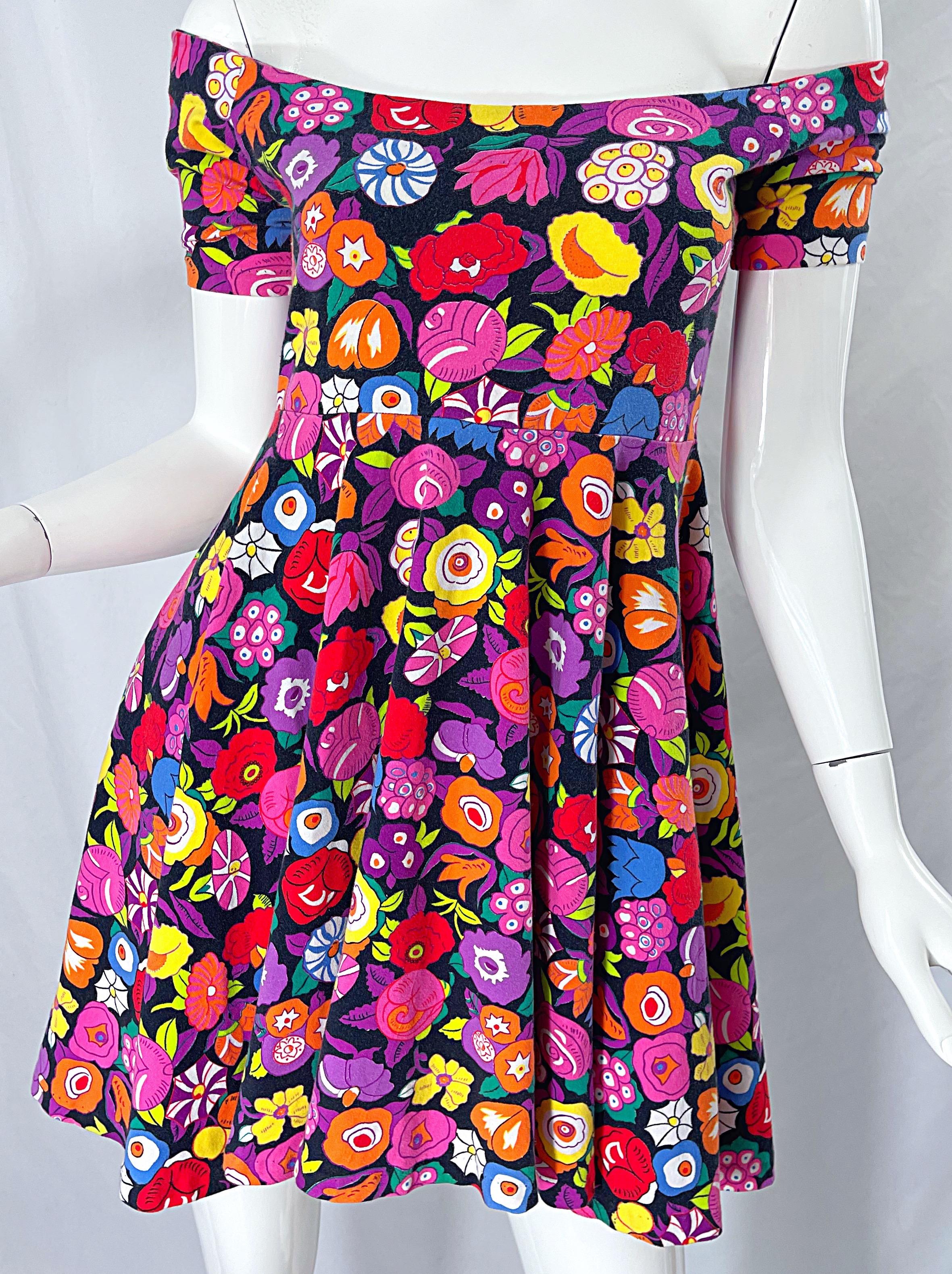 1980 Betsey Johnson Punk Label Off Shoulder Bright Flower 80s Mini Dress Rare en vente 8