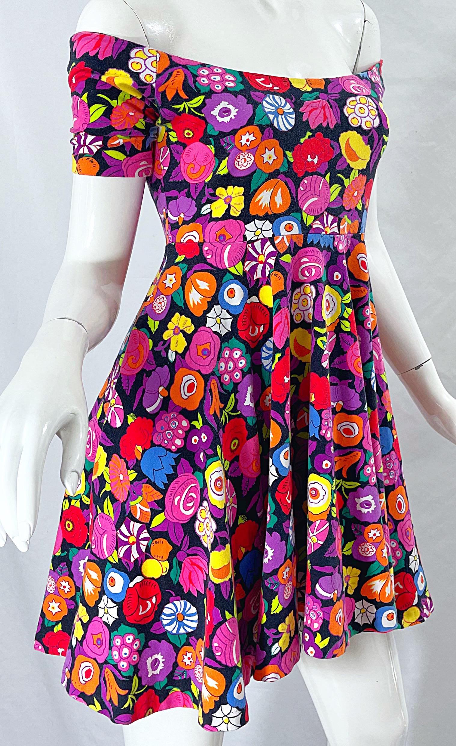 1980 Betsey Johnson Punk Label Off Shoulder Bright Flower 80s Mini Dress Rare en vente 11