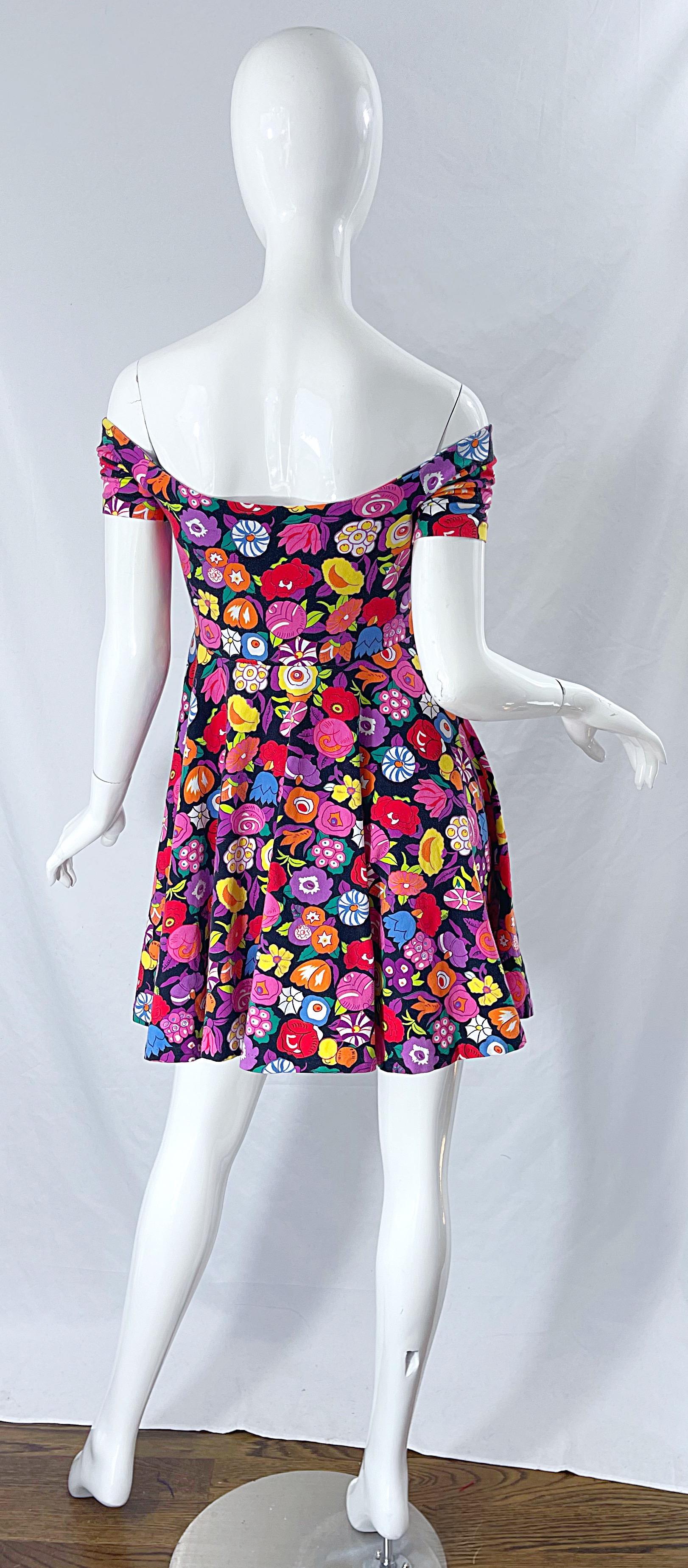 1980 Betsey Johnson Punk Label Off Shoulder Bright Flower 80s Mini Dress Rare en vente 13