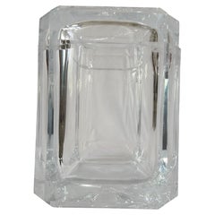 Secchiello per il ghiaccio in lucite con bordi smussati degli anni ’80, con coperchio girevole