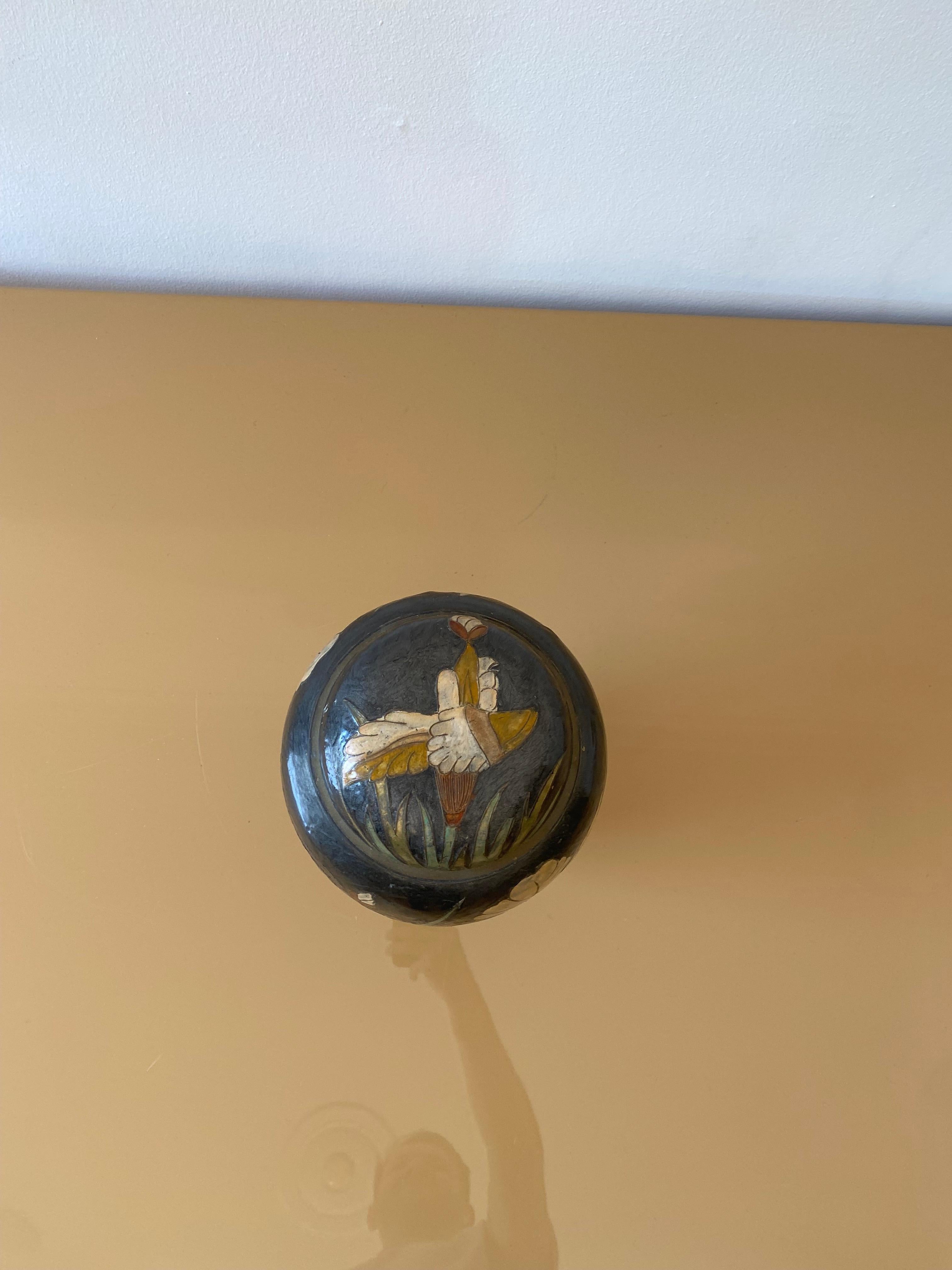 Grand vase de table exotique 2 des années 1980 en laiton cloisonné émaillé Chinoiserie Ginger Jar en vente 6