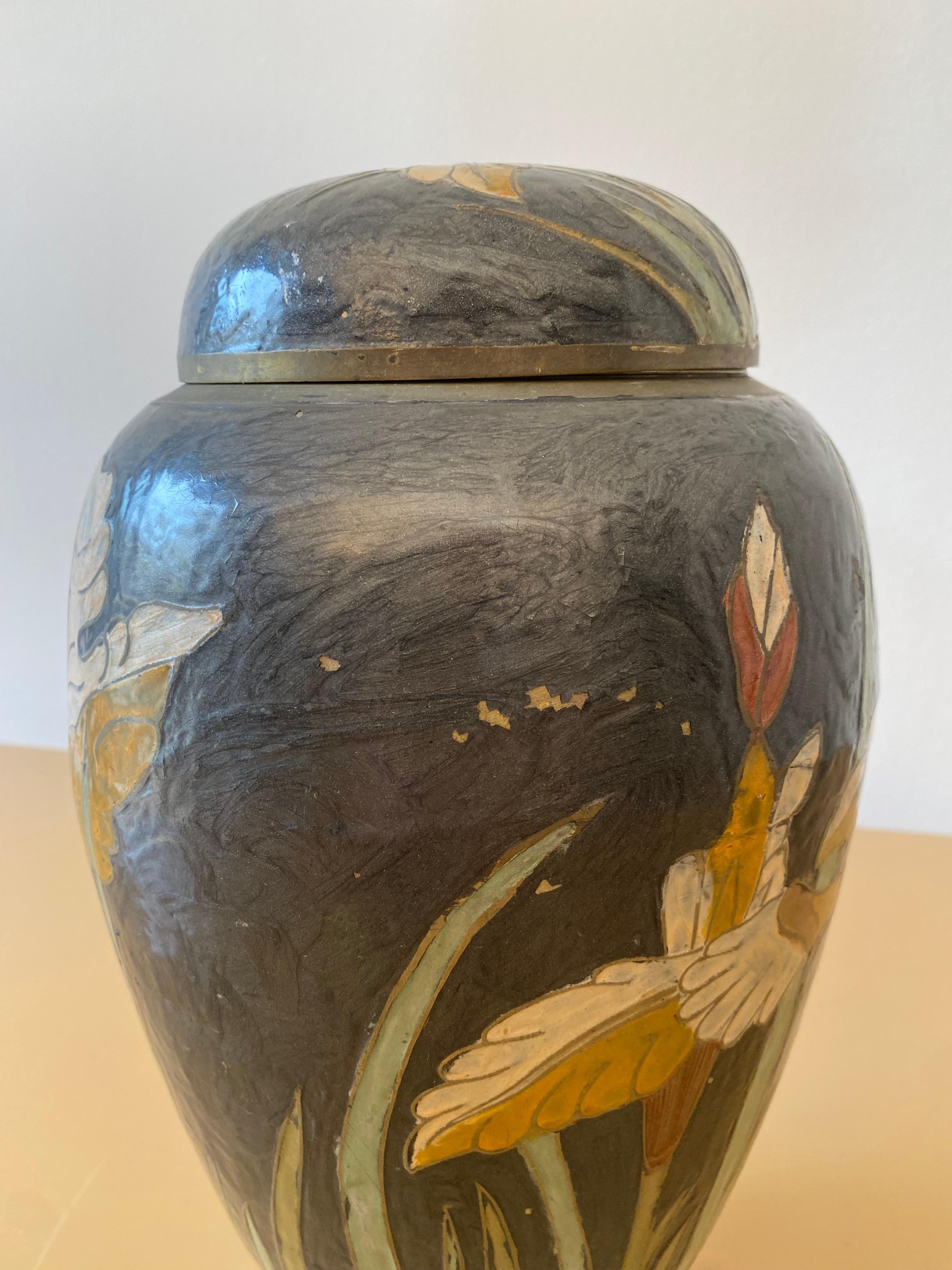 Grand vase de table exotique 2 des années 1980 en laiton cloisonné émaillé Chinoiserie Ginger Jar en vente 1