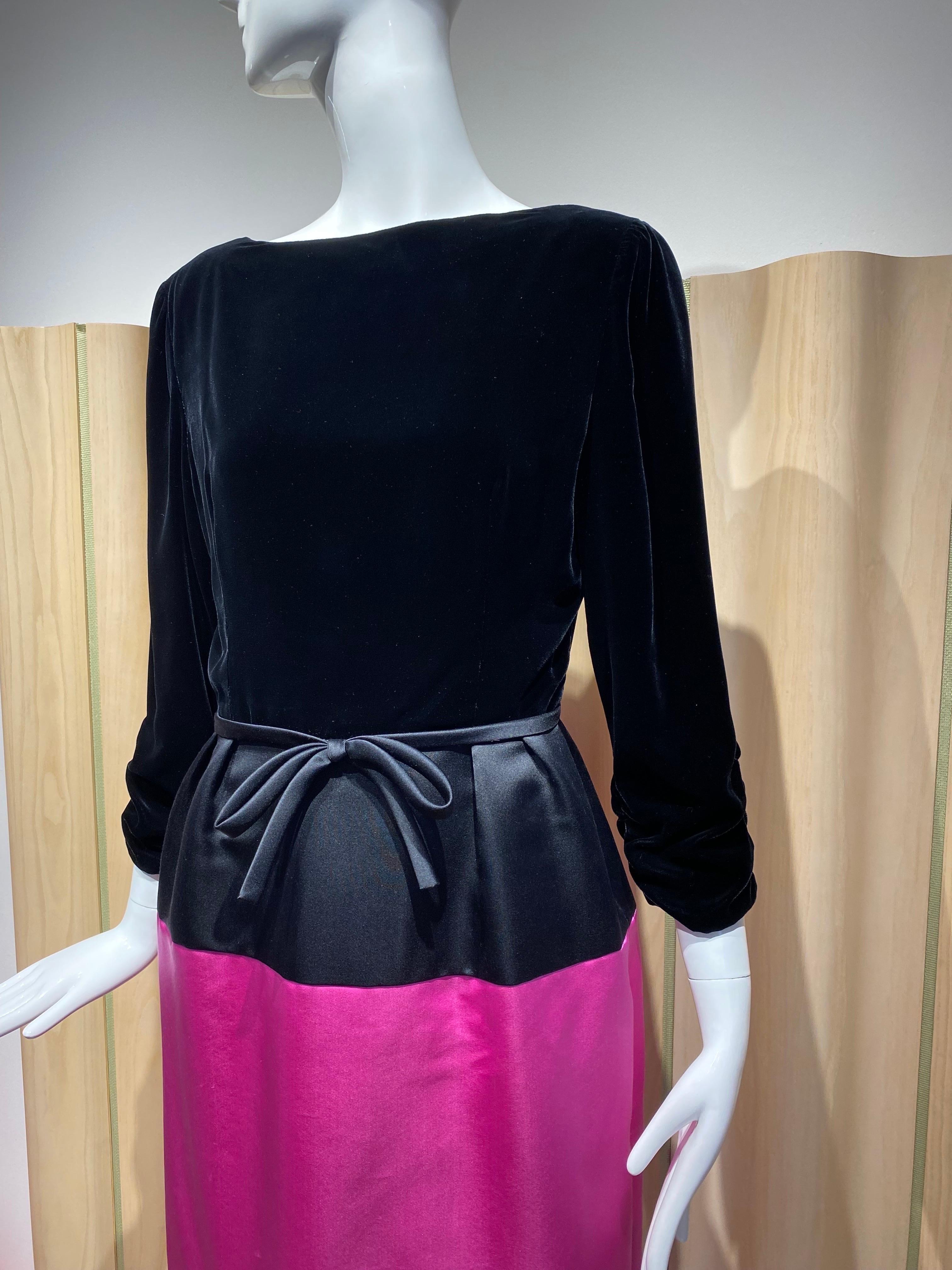 1980s Bill Blass Black and Pink Cocktail Dress For Sale 2
