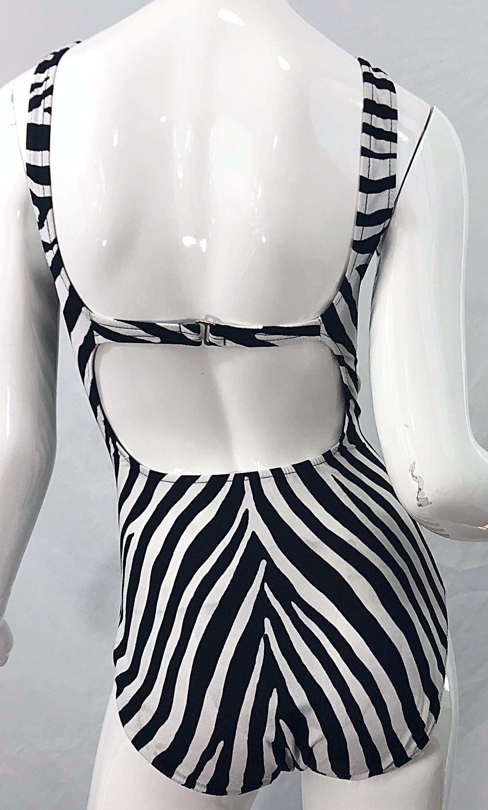 1980s Bill Blass Sz 12 14 Zebra Print Black White One Piece Swimsuit / Bodysuit  For Sale 2