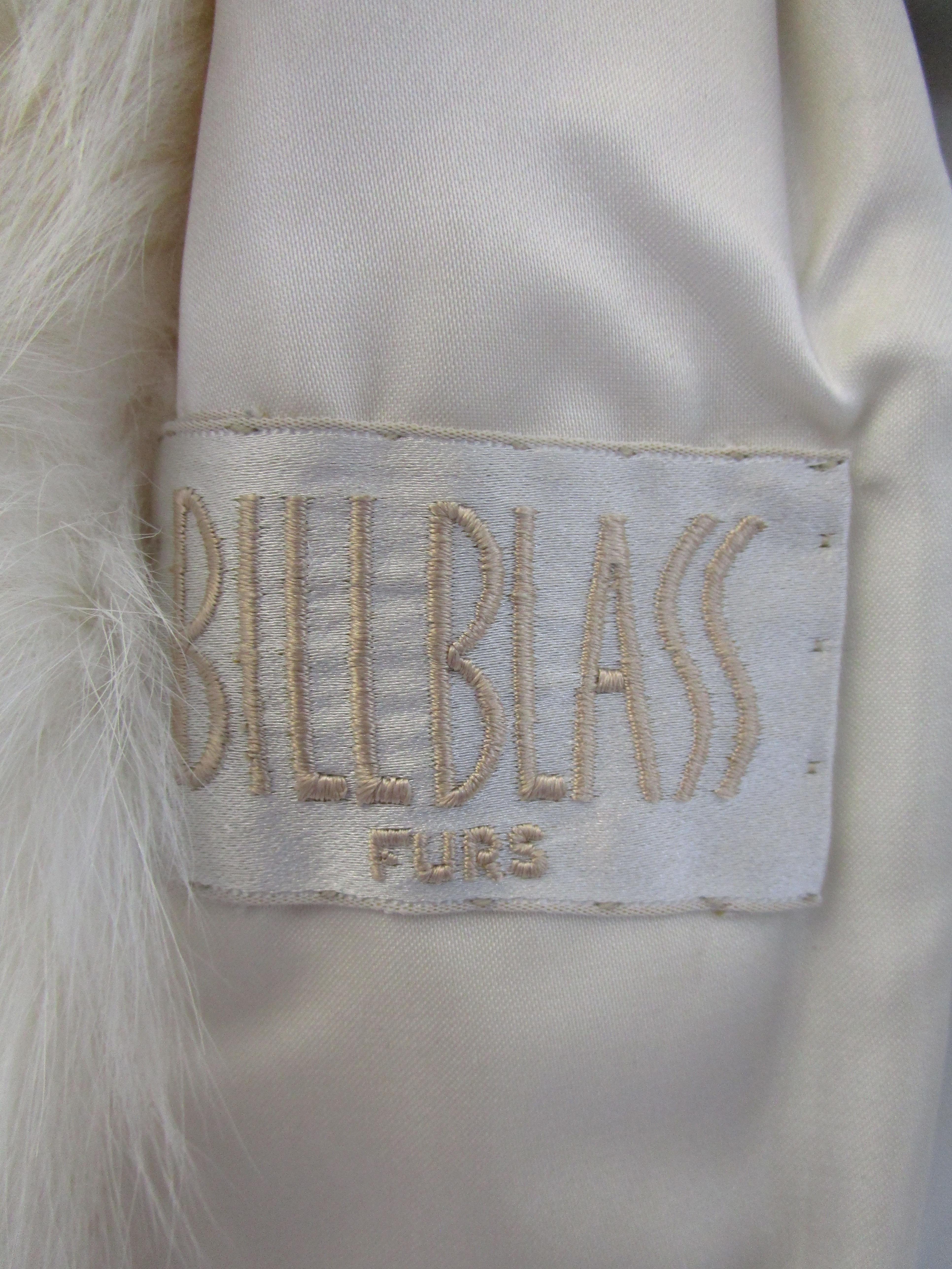 1980s  Bill Blass White Silk Lined Fox Coat  For Sale 6