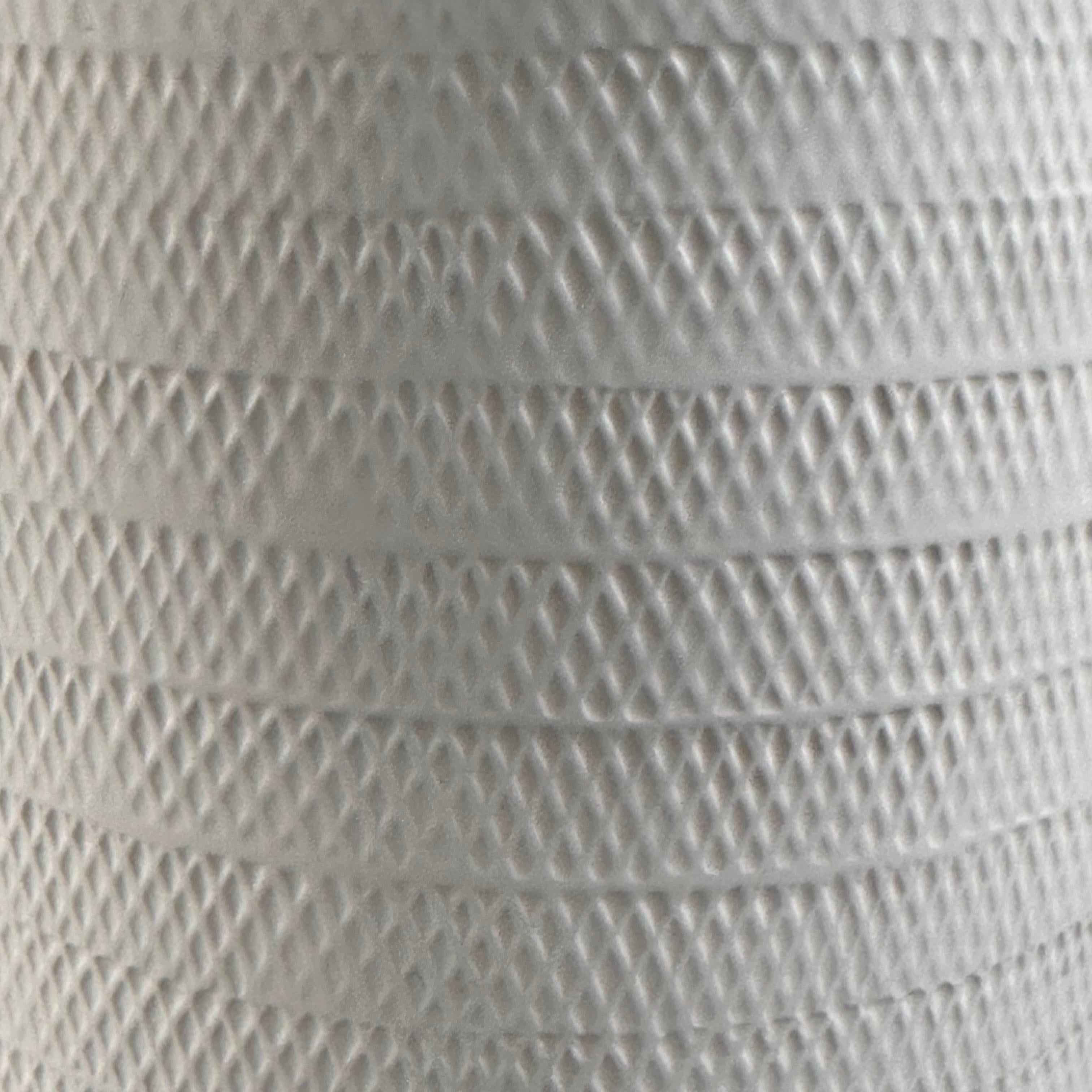 1980s Bitossi White Ceramic Set with Beautiful Texture, Pristine Condition For Sale 2