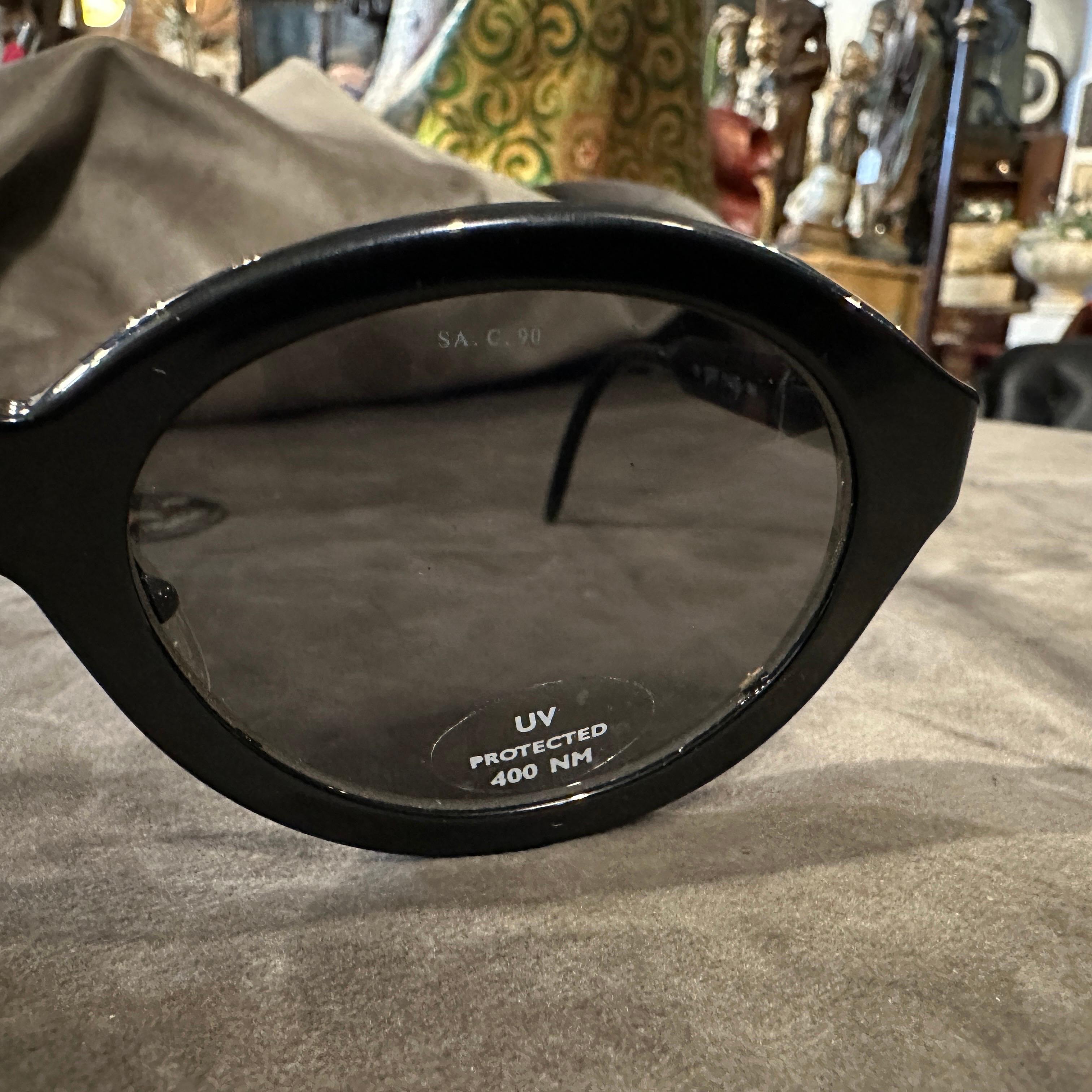 Occhiali da sole Cat-Eye anni '80 in acetato nero di Gianfranco Ferrè in vendita 6