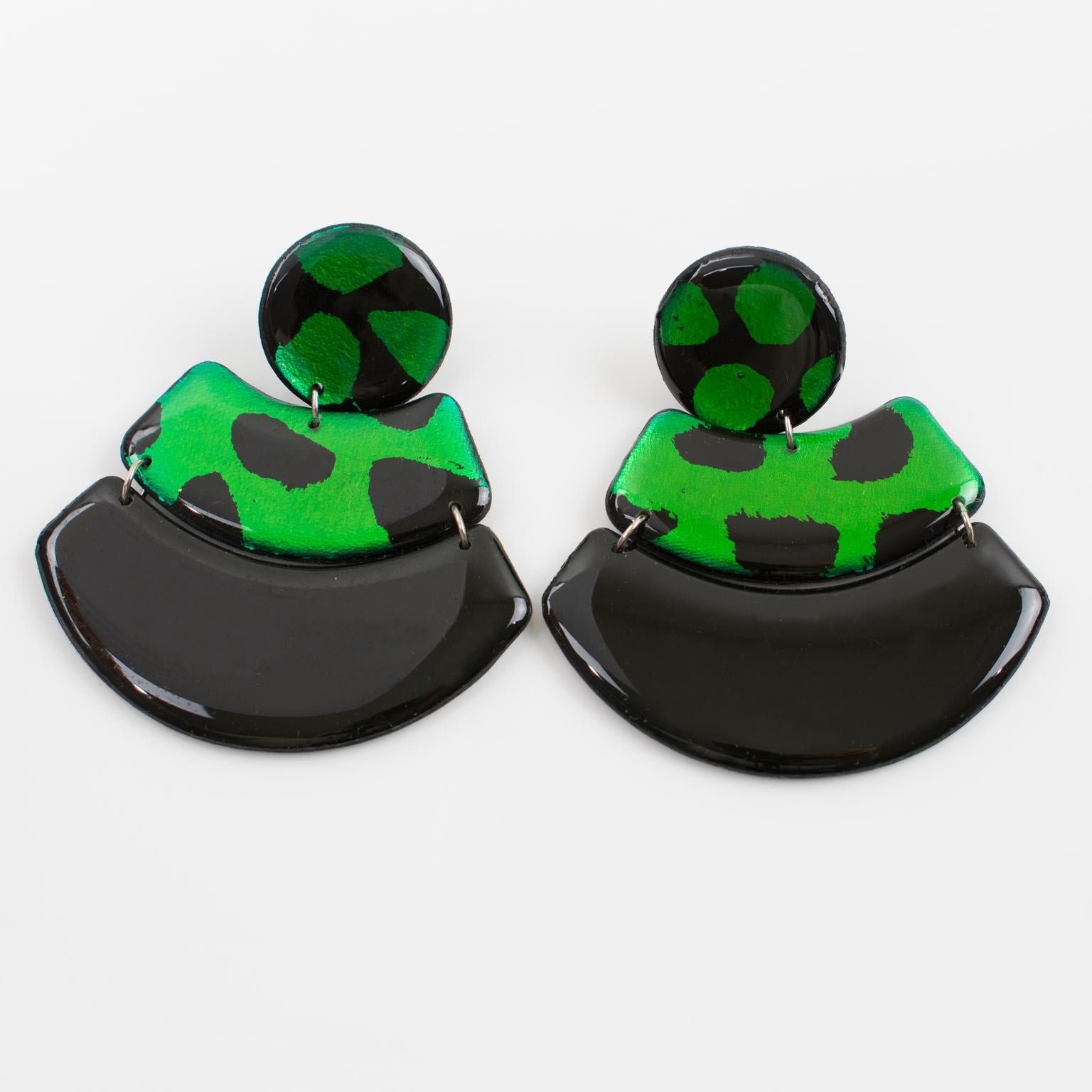 Modern Black and Green Lucite Dangle Clip Earrings For Sale