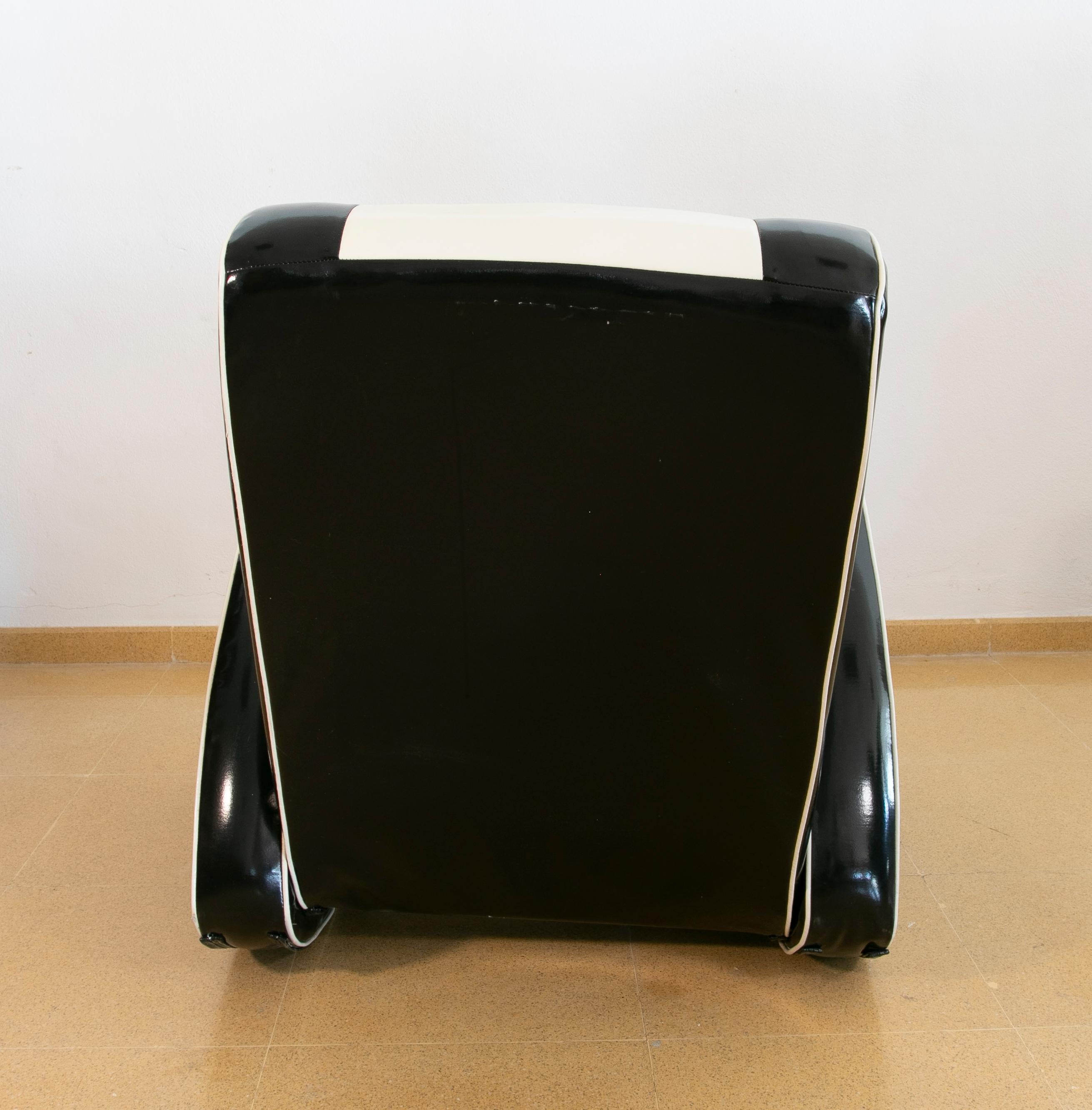 1980s, Black and White Rocking Armchair  For Sale 2