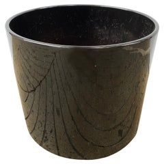 1980
s Black Ceramic Planter