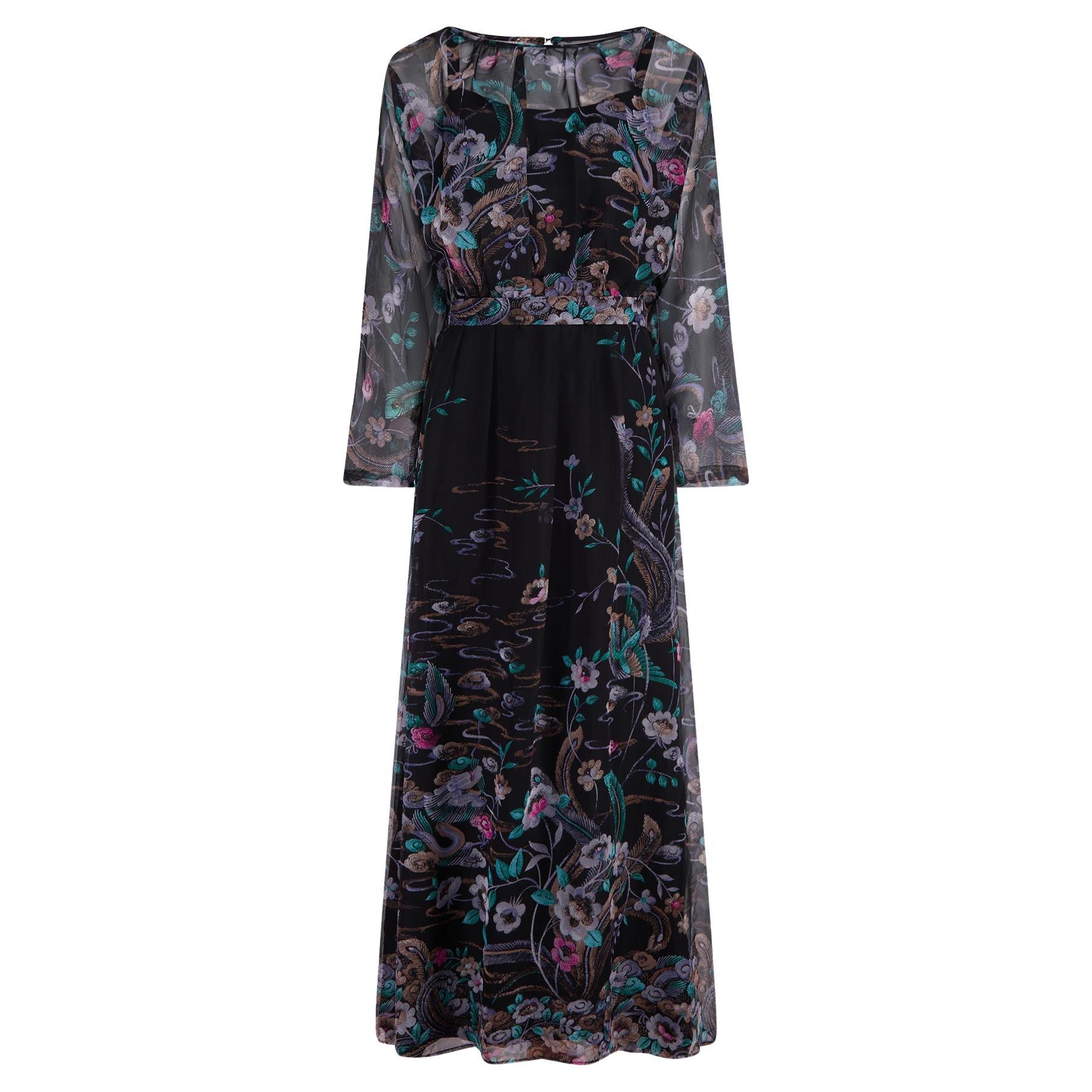 1980s Black Floral Georgette Maxi Dress with Belt (Robe longue en géorgette à fleurs avec ceinture)