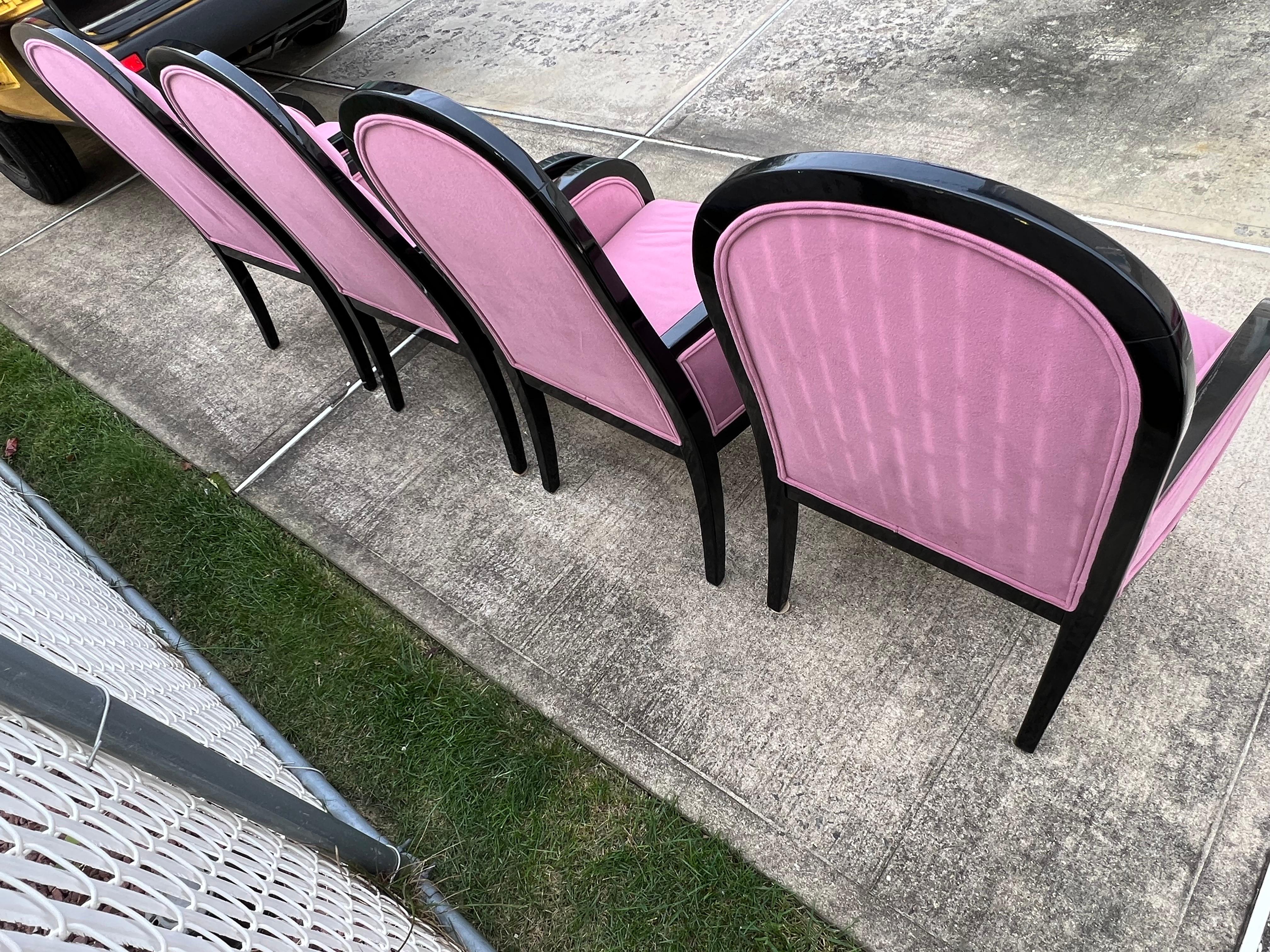 1980s Black Lacquered Pink Velvet Dining Chairs - a Set of 4 In Good Condition For Sale In Staten Island, NY