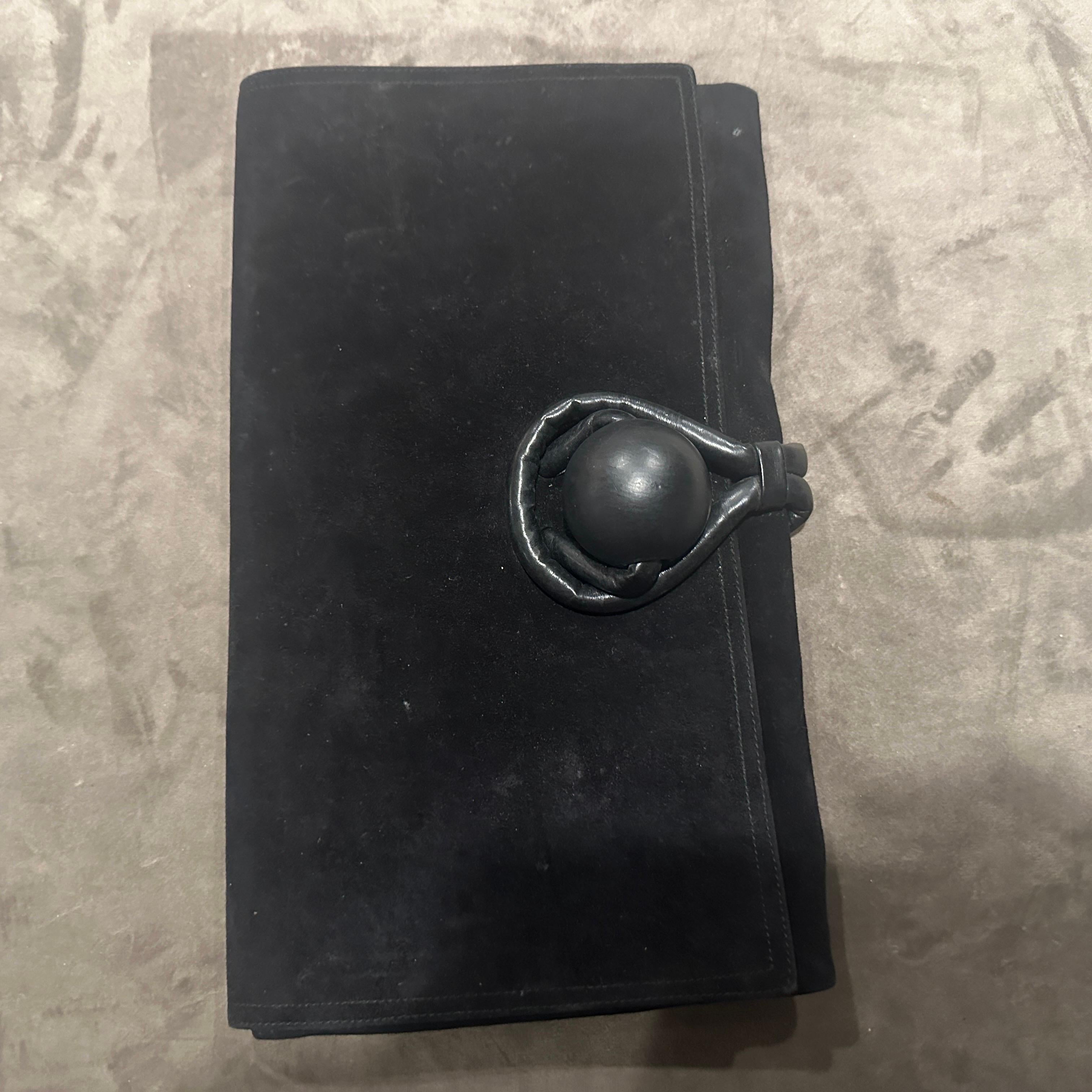 Pochette italienne en cuir et daim des années 1980 par Rodo en vente 6