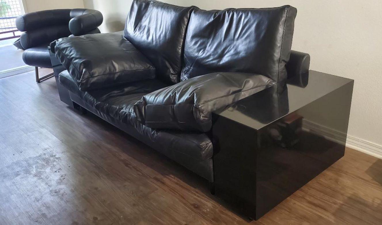 1980s Black Leather Eileen Gray LOTA Sofa by ALIVAR Made In Italy For Sale 6