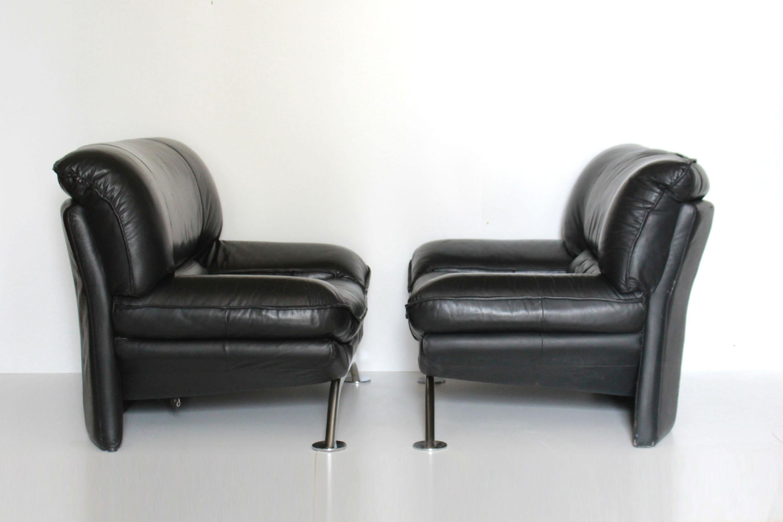 Vintage Black Leather Armchair, Italy 1980s 9