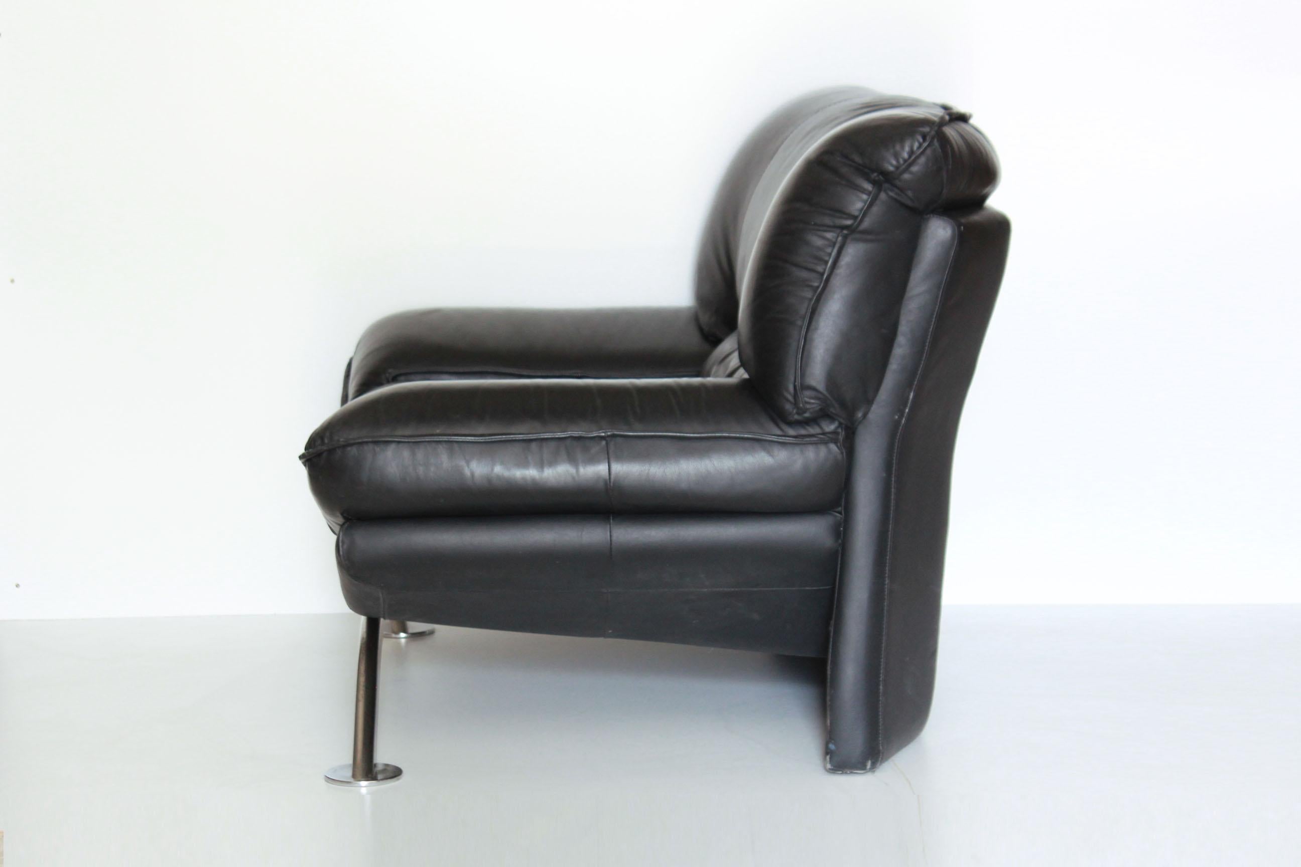 vintage black leather chair