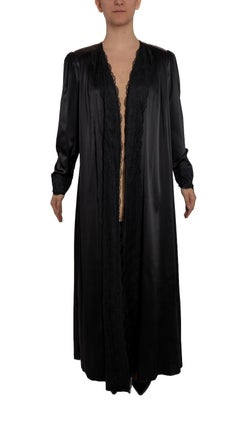 1980S Black Silk Charmeuse & Lace Trimmed Robe
