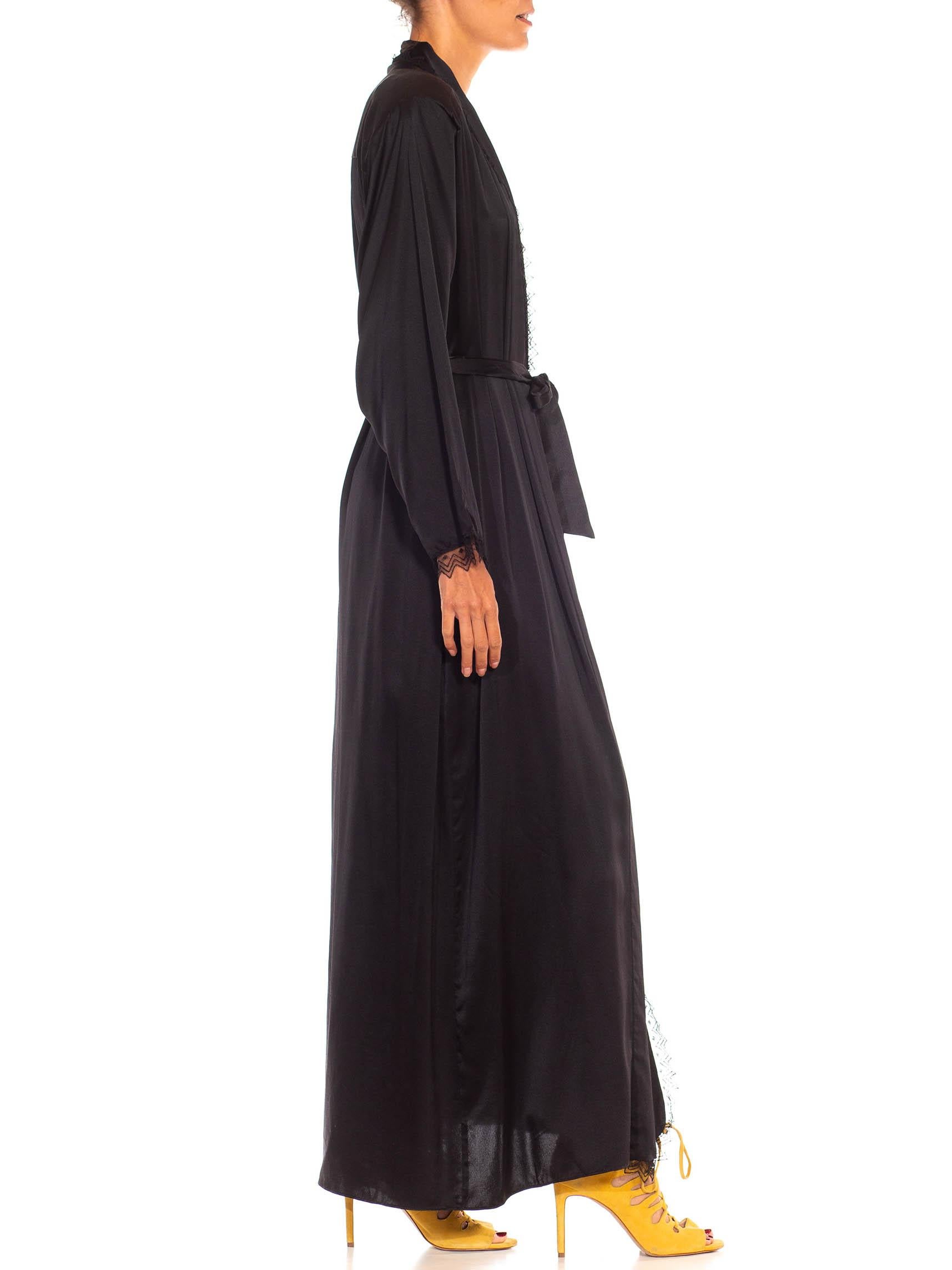 Women's 1980S Black Silk Charmeuse Satin Robe With Zigzag Lace Trim