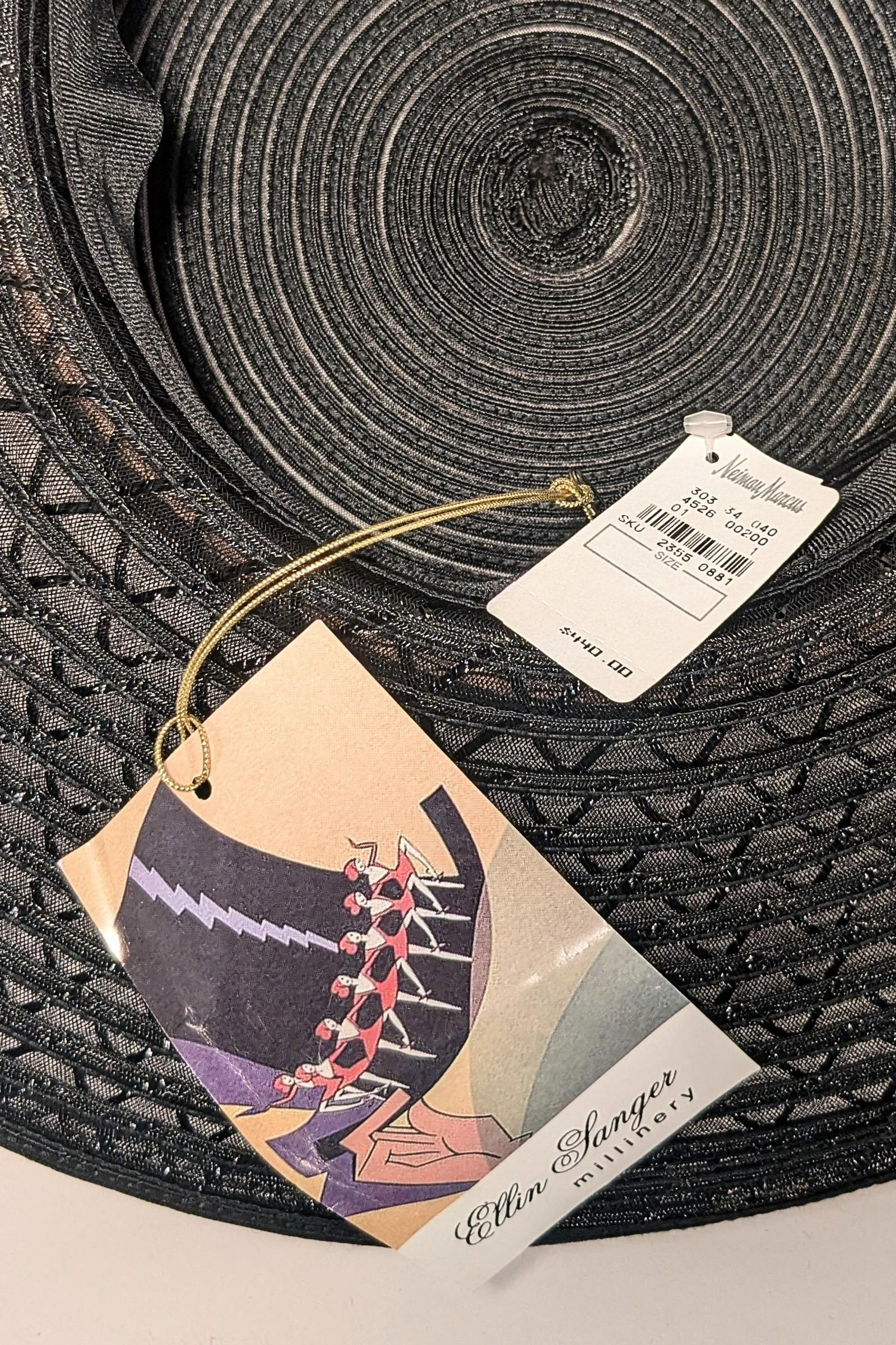 Cappello nero anni '80 a tesa larga con fiocco rosa oversize e rose di seta nere in vendita 4