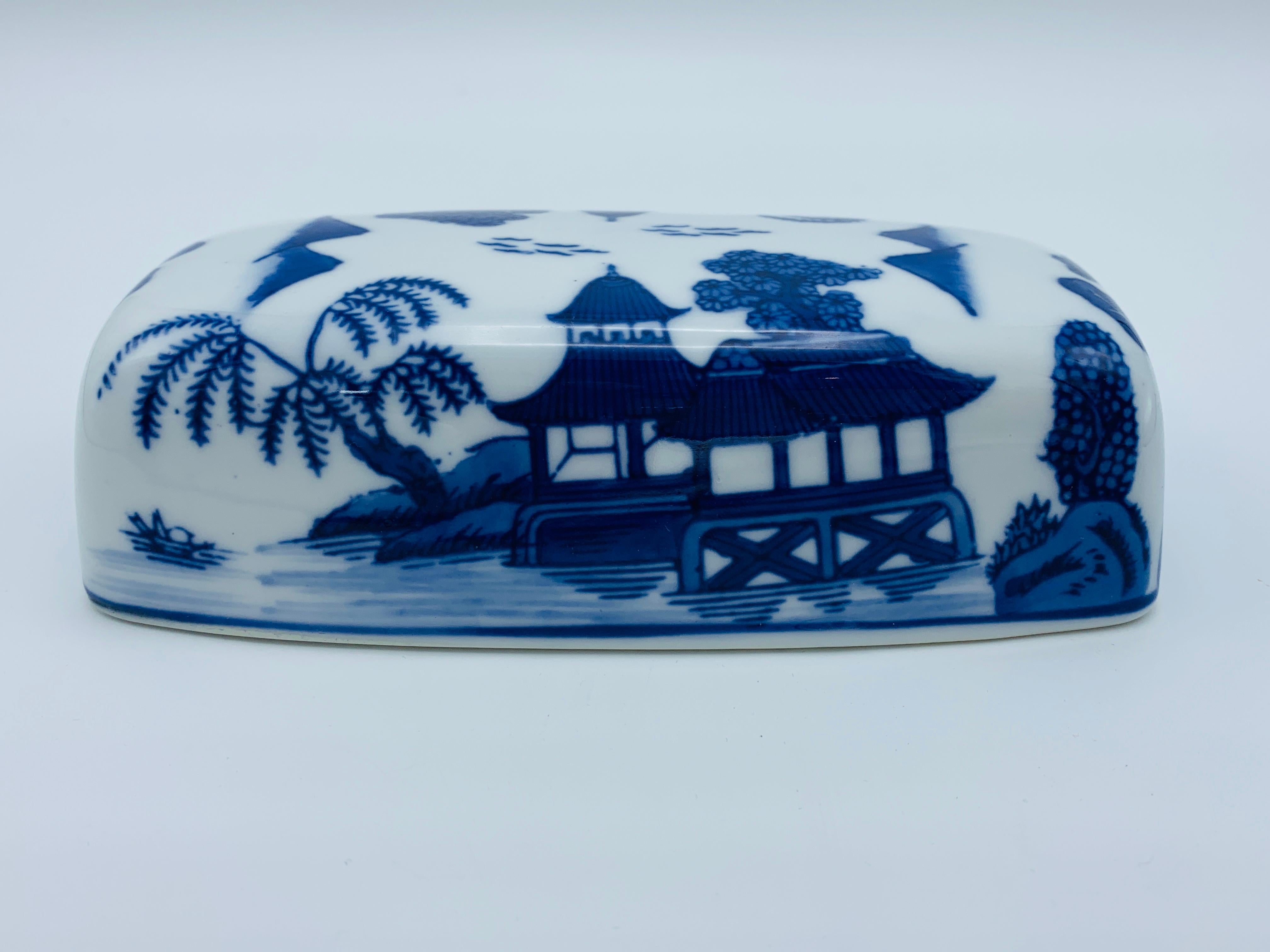 blue willow butter dish with lid