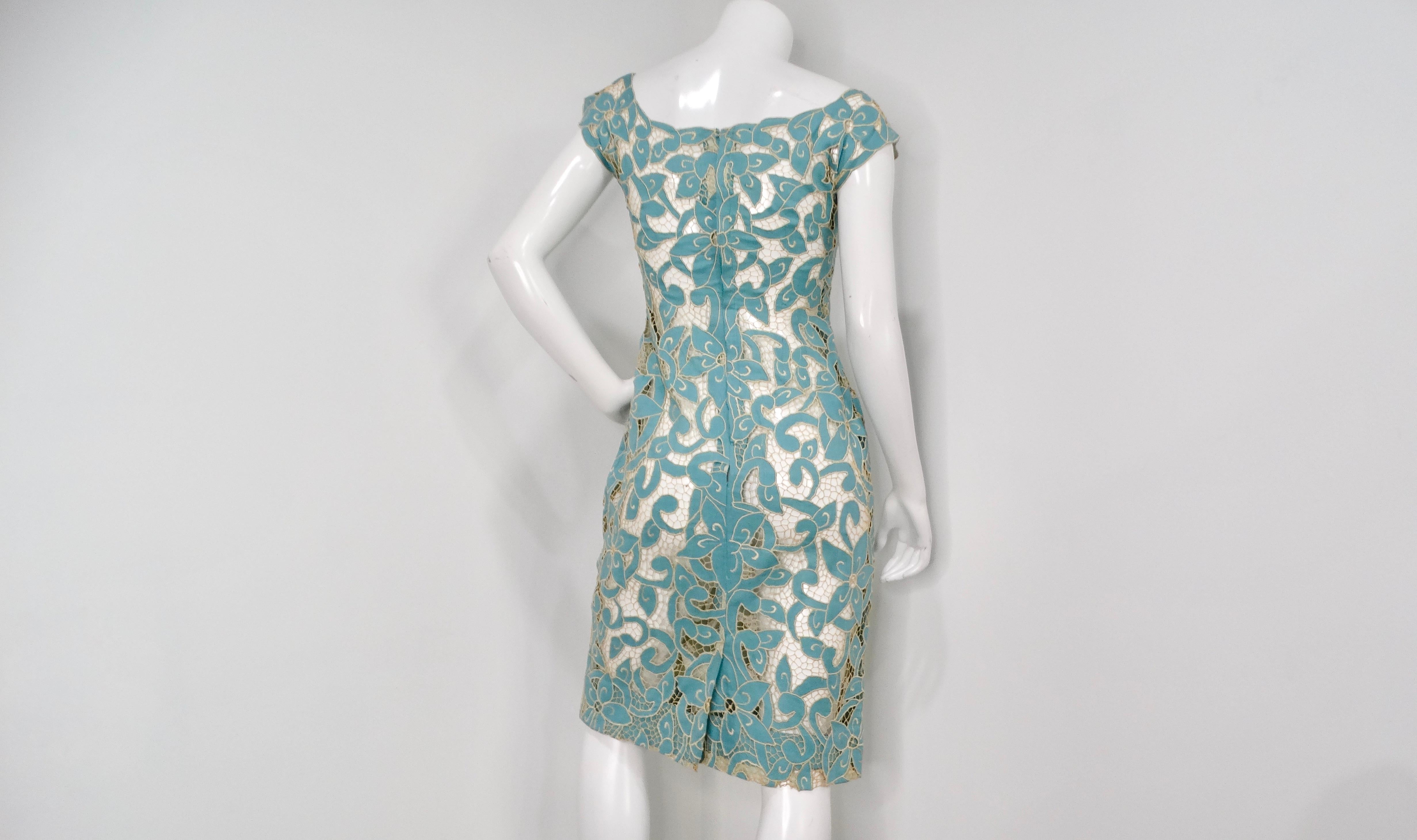 Women's 1980s Blue & Cream Floral Net Detail Cut-Out Midi Dress For Sale