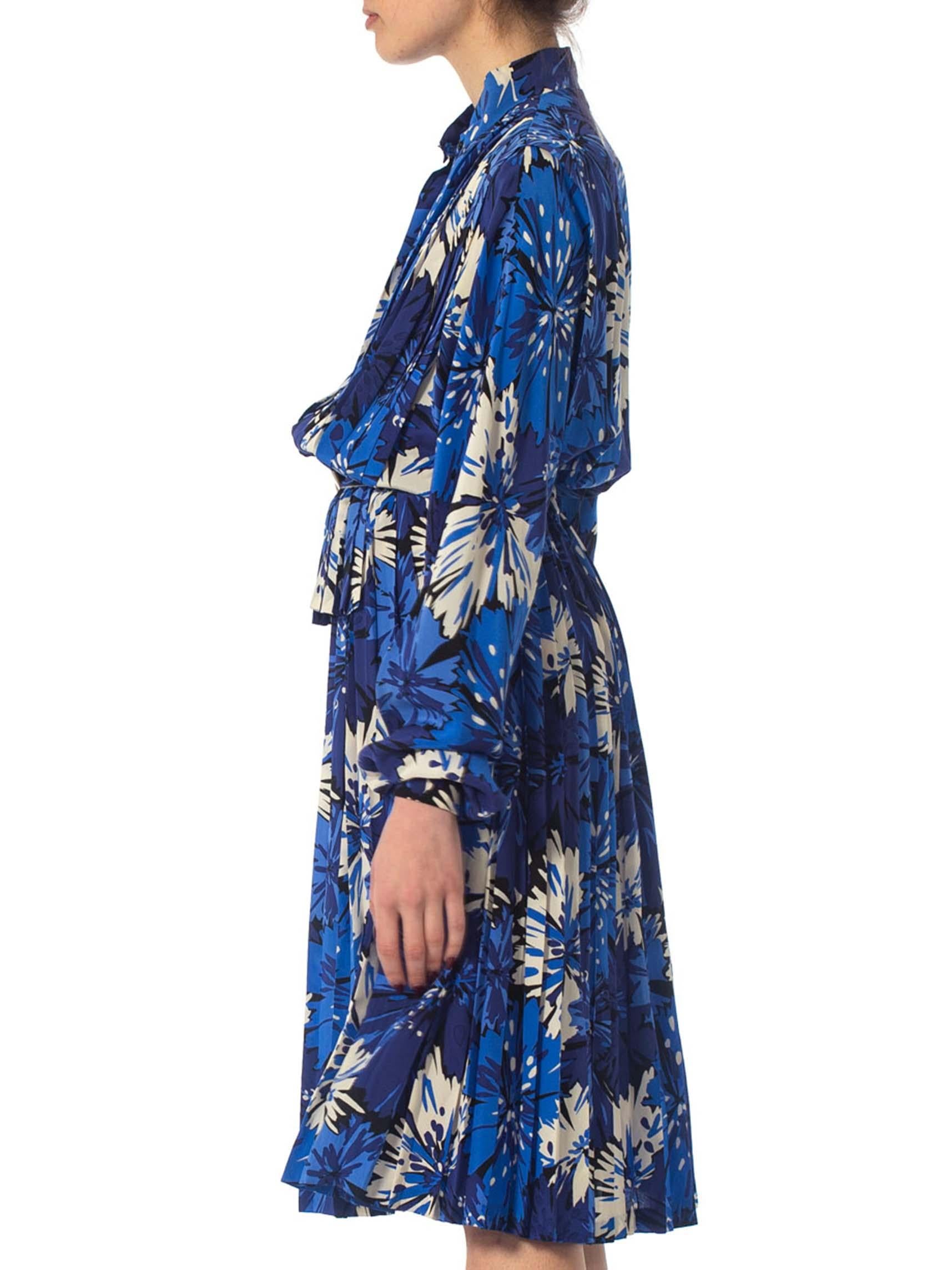 Purple 1980S MILA SCHON Blue & White Haute Couture Silk Crepe De Chine Long Sleeve Ple For Sale