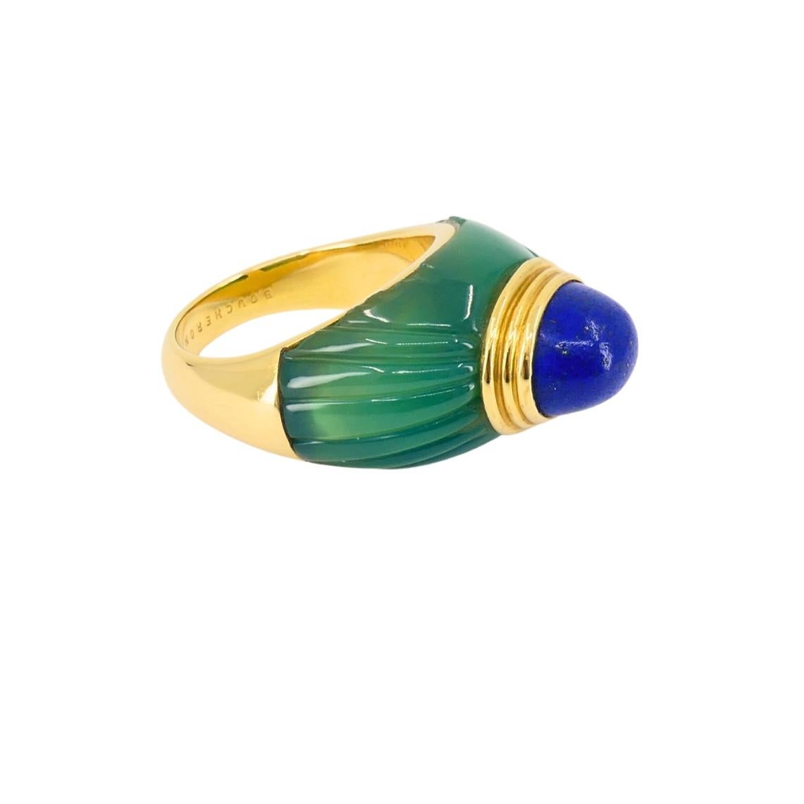 Mixed Cut 1980's Boucheron Jaipur Ring 18k Gold Chrysophrase Lapis Lazuli Original Pouch For Sale