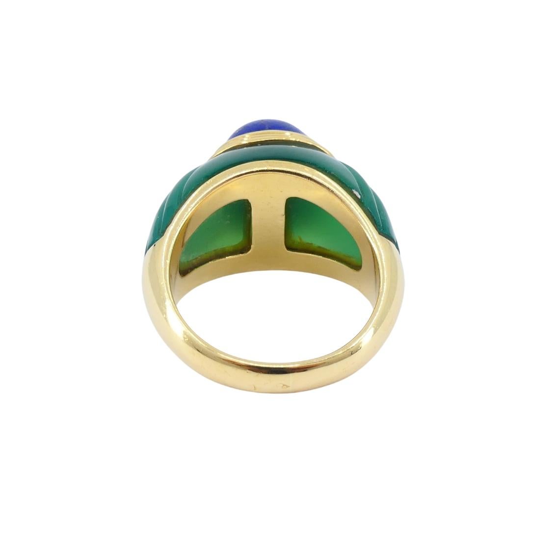 1980's Boucheron Jaipur Ring 18k Gold Chrysophrase Lapis Lazuli Original Pouch For Sale 4