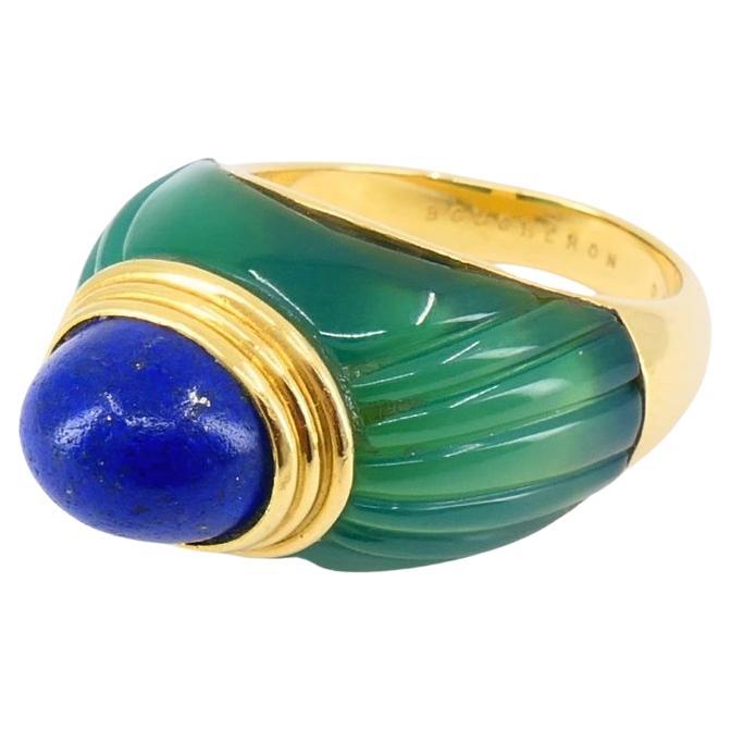 1980's Boucheron Jaipur Ring 18k Gold Chrysophrase Lapis Lazuli Original Pouch For Sale