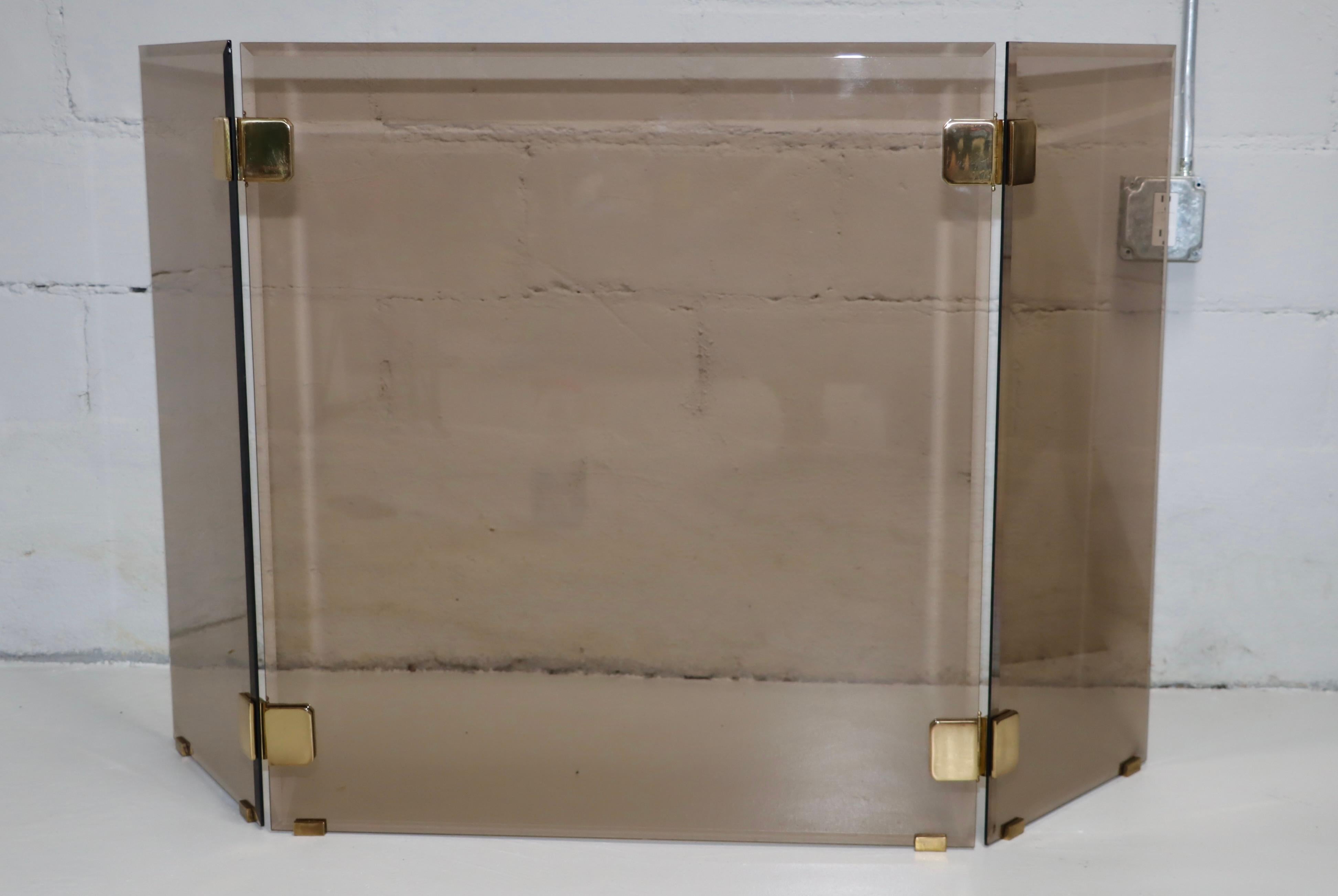Mid-Century Modern 1980's Brass And Glass Tri-Fold Fireplace Screen For Sale