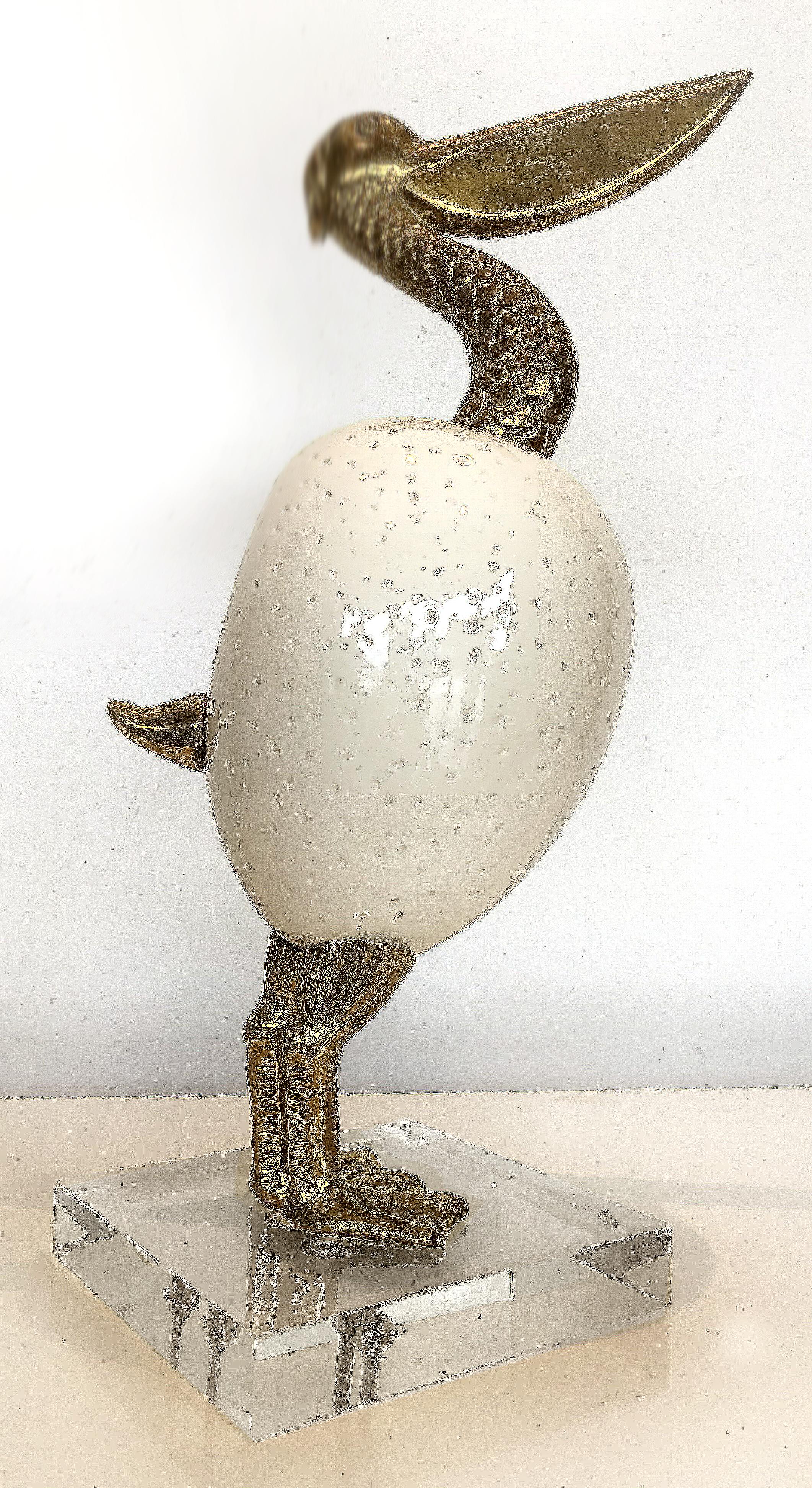 1980s Brass and Glazed Pottery Pelican Sculpture In Good Condition In Miami, FL