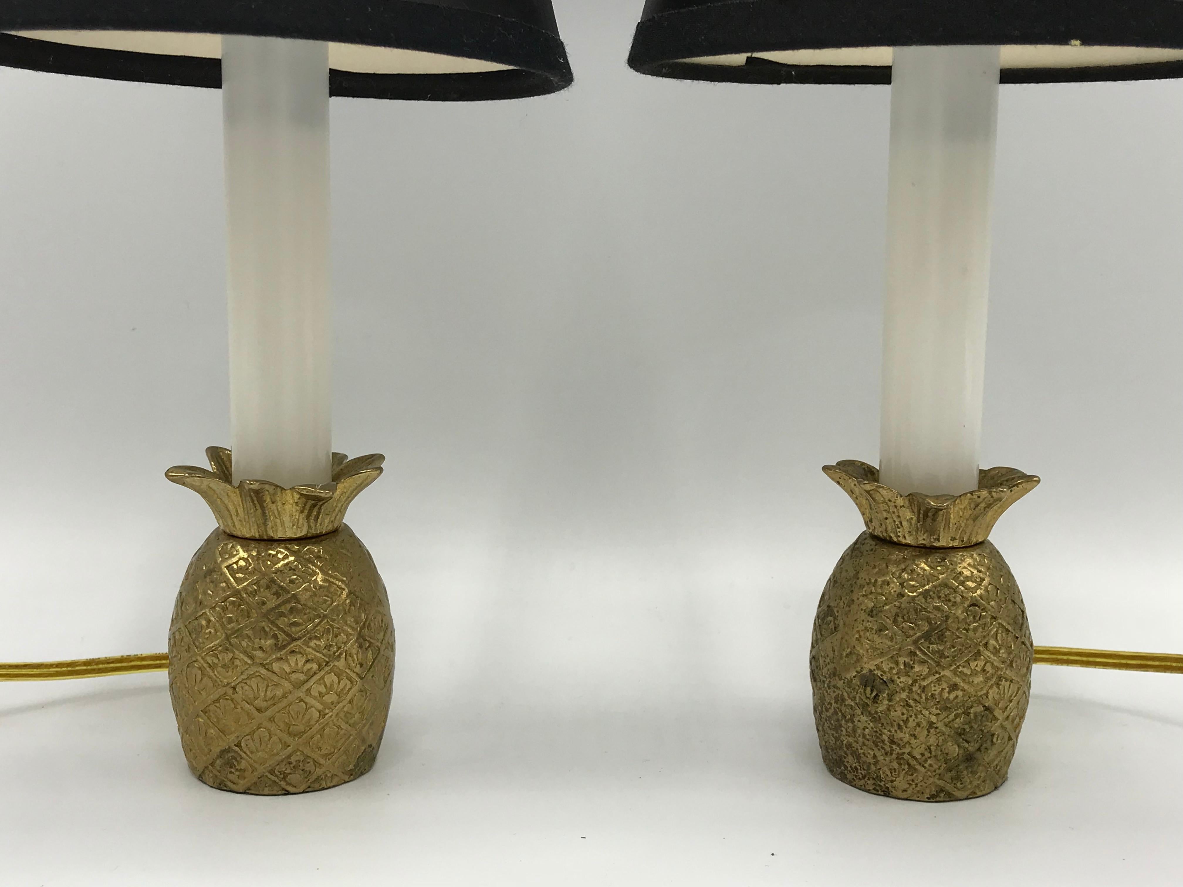 1980s Brass Pineapple Sculptural Candlestick Lamps, Pair In Good Condition In Richmond, VA